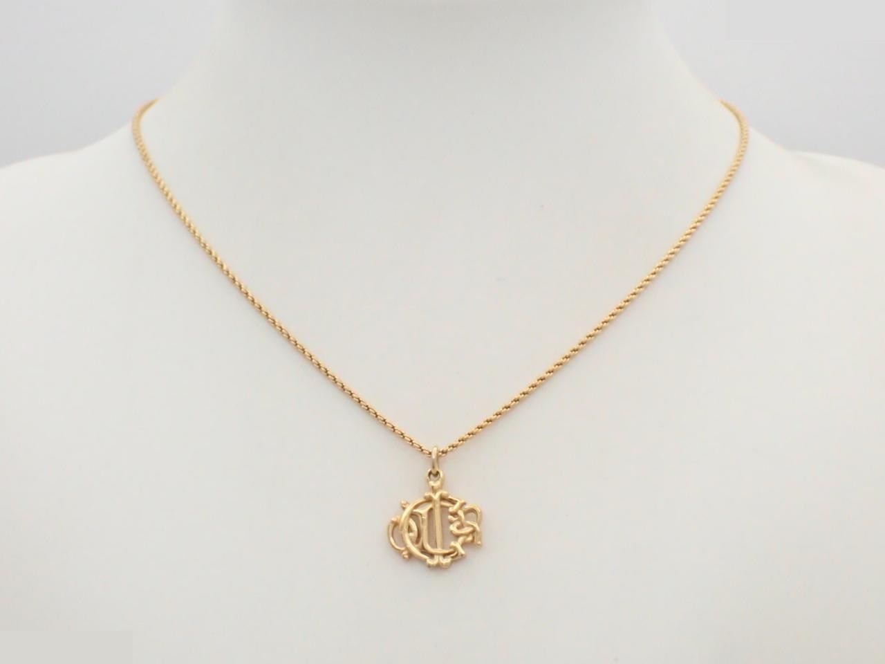D logo gold necklace, chain approximately 44cm — view 3