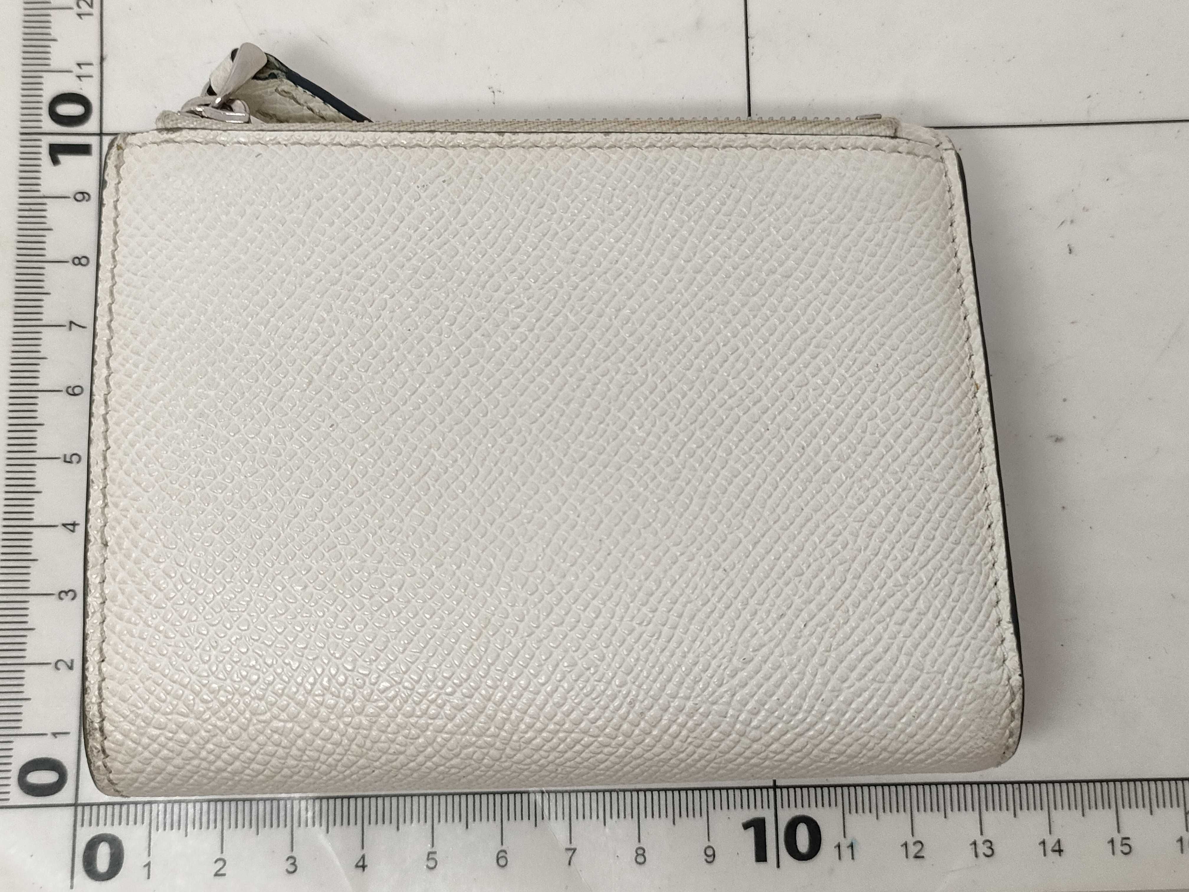 Tri-fold Compact Wallet with Box — view 2