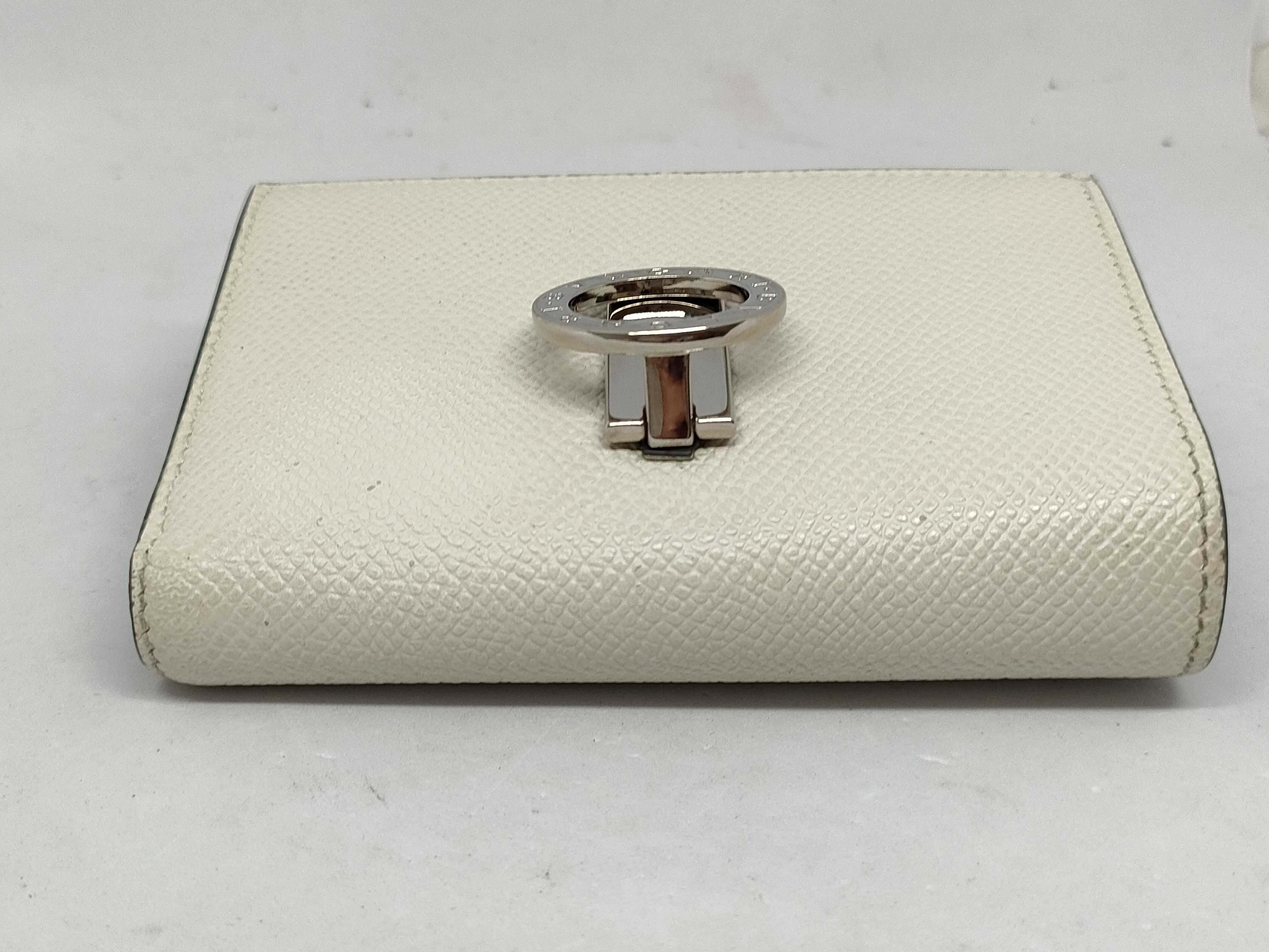 Tri-fold Compact Wallet with Box — view 5