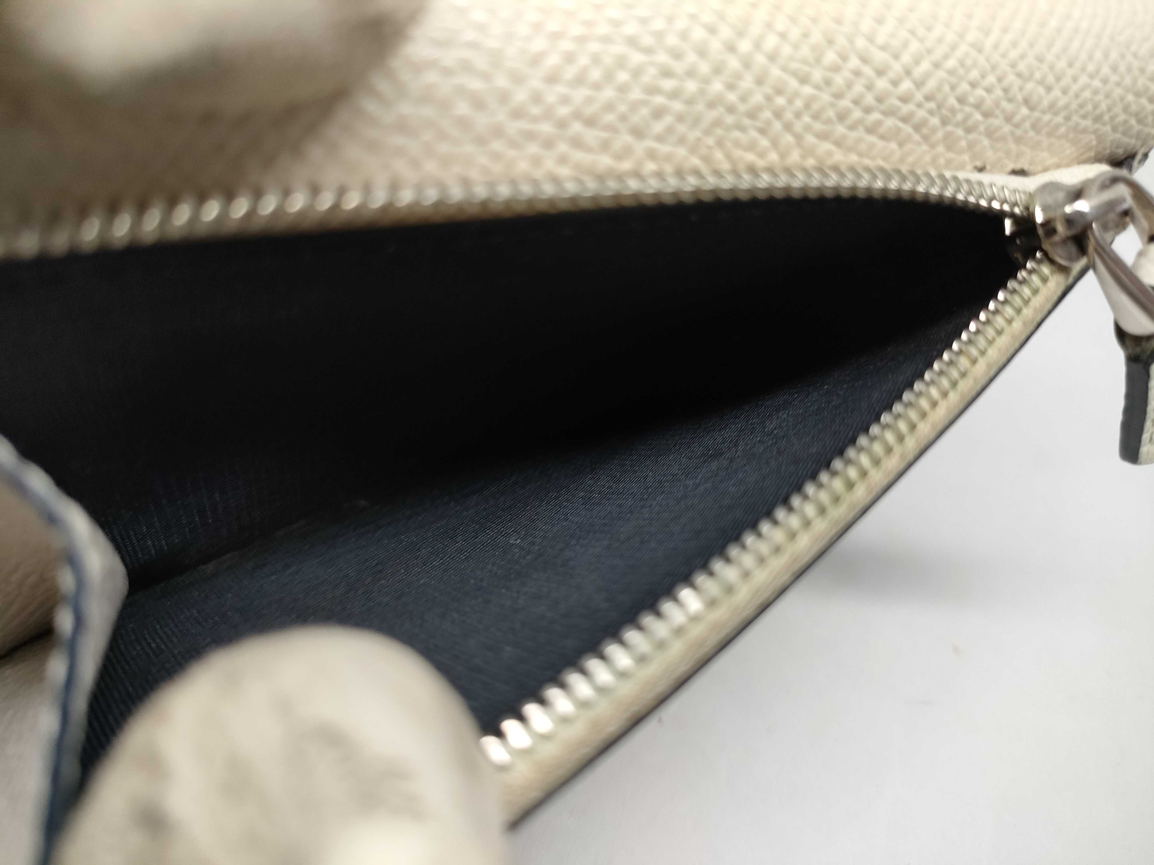 Tri-fold Compact Wallet with Box — view 10
