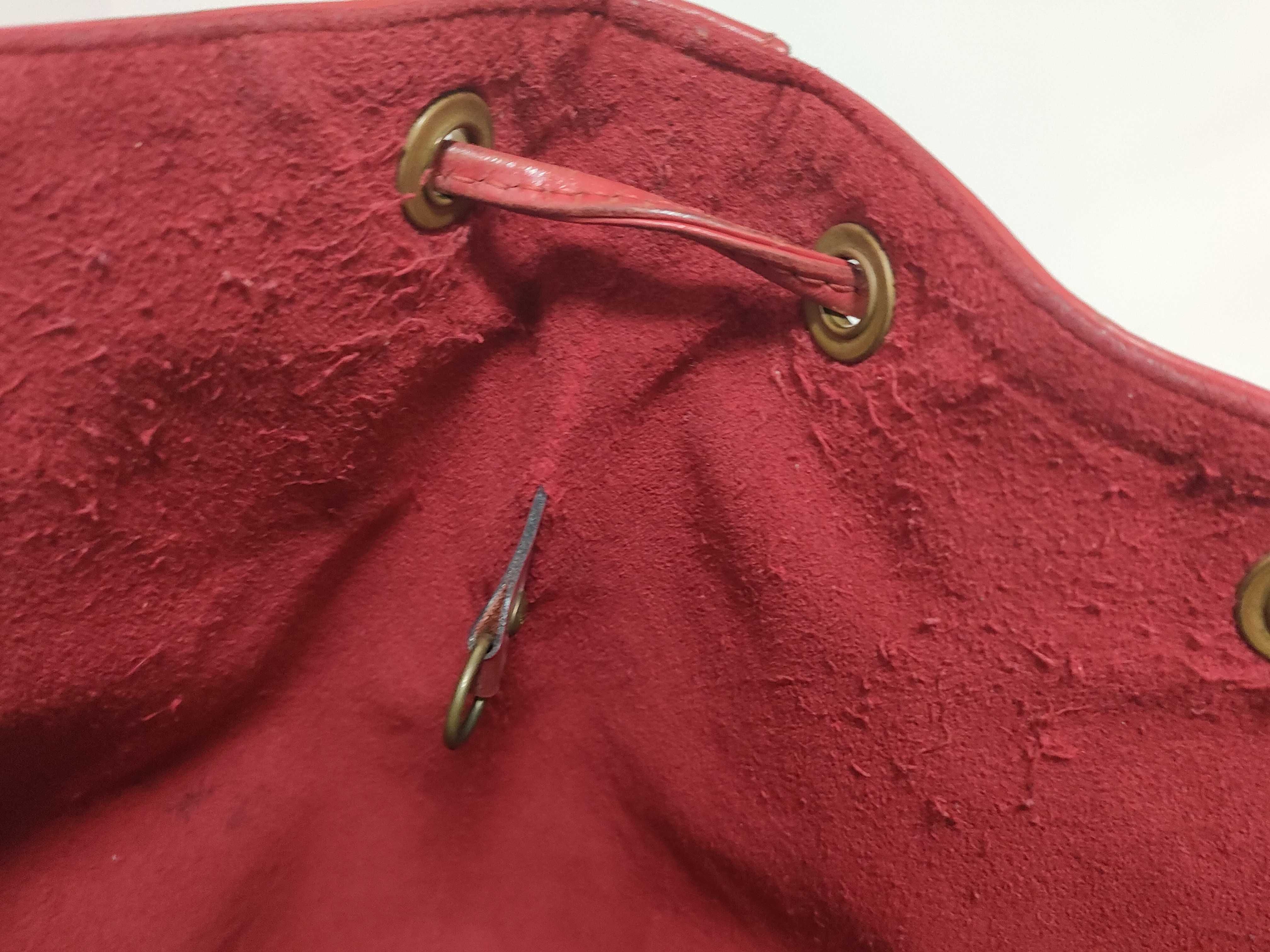 Epi LOUIS_VUITTON M44107 Petit Noe AR0974 Shoulder Bag — view 13