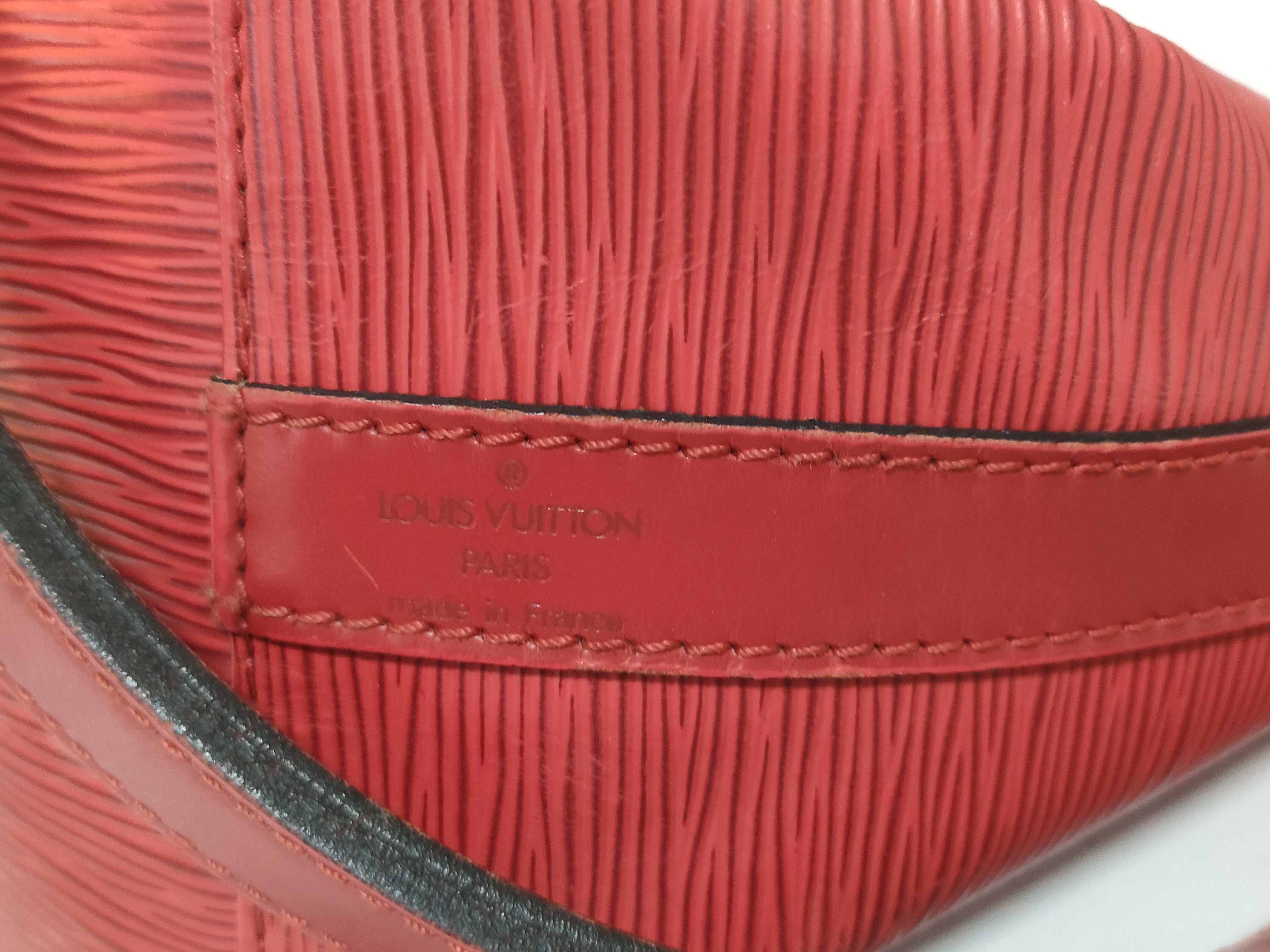 Epi LOUIS_VUITTON M44107 Petit Noe AR0974 Shoulder Bag — view 10
