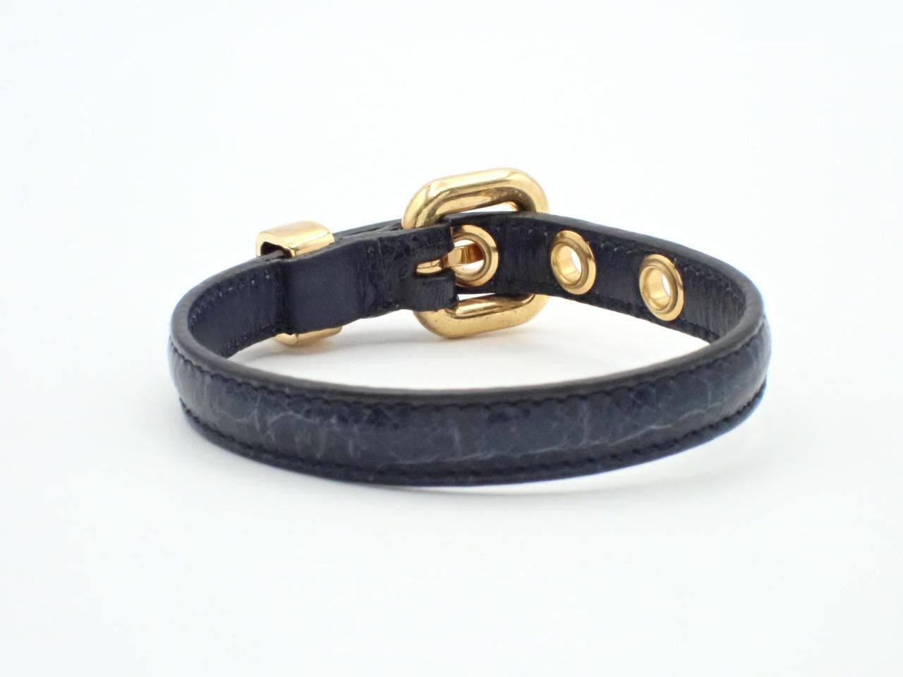 Bracelet: Wrist circumference approximately 18 cm — view 2