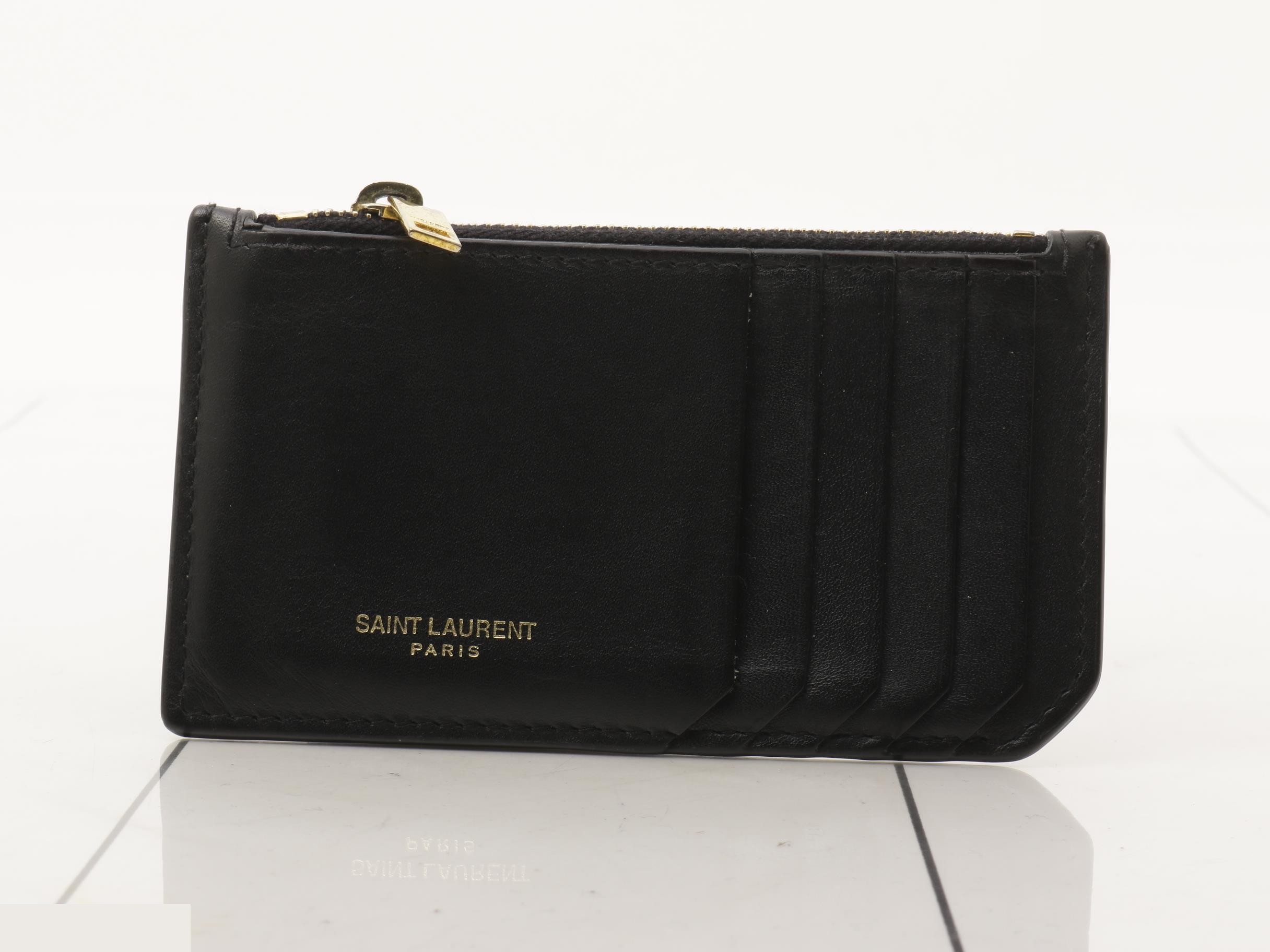 Card case (fragment case)