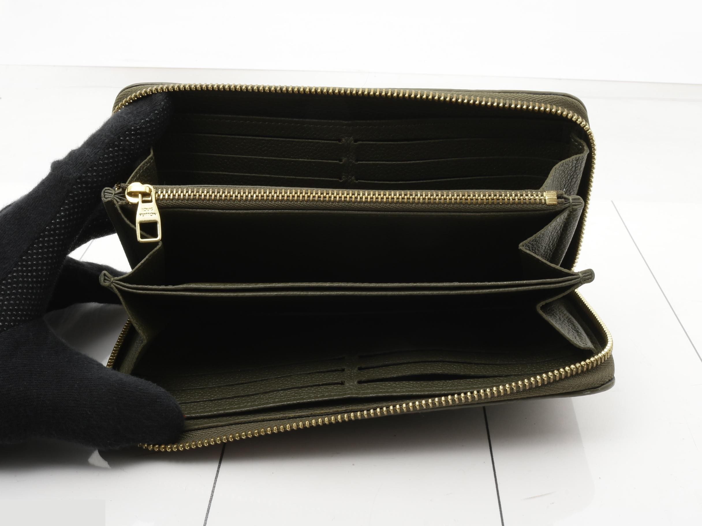 M62451 Monogram Empreinte Zippy Wallet Khaki x Pink — view 4