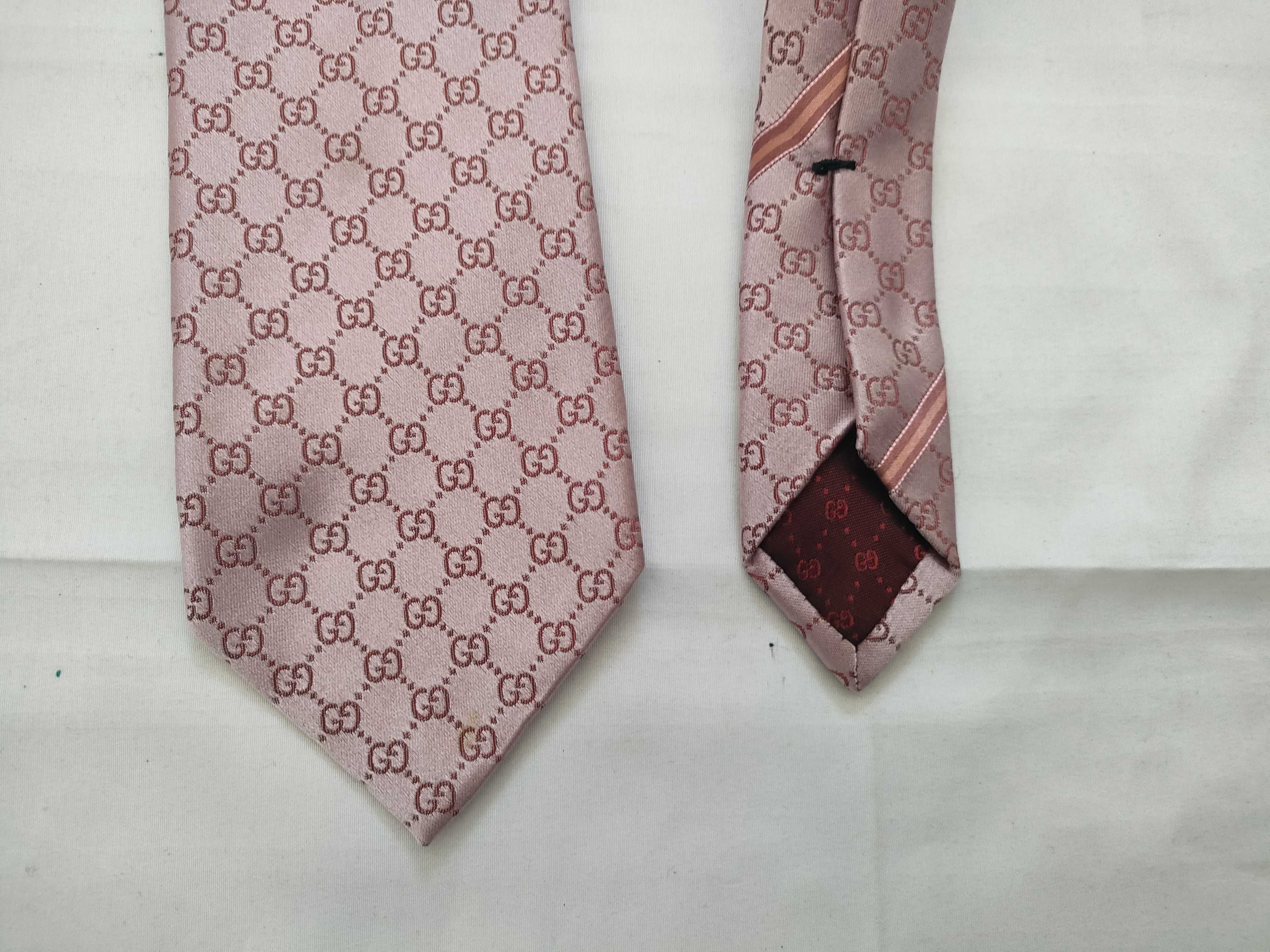 Tie and other accessories — view 4