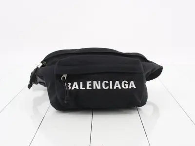 Other lines: Bags and waist bags