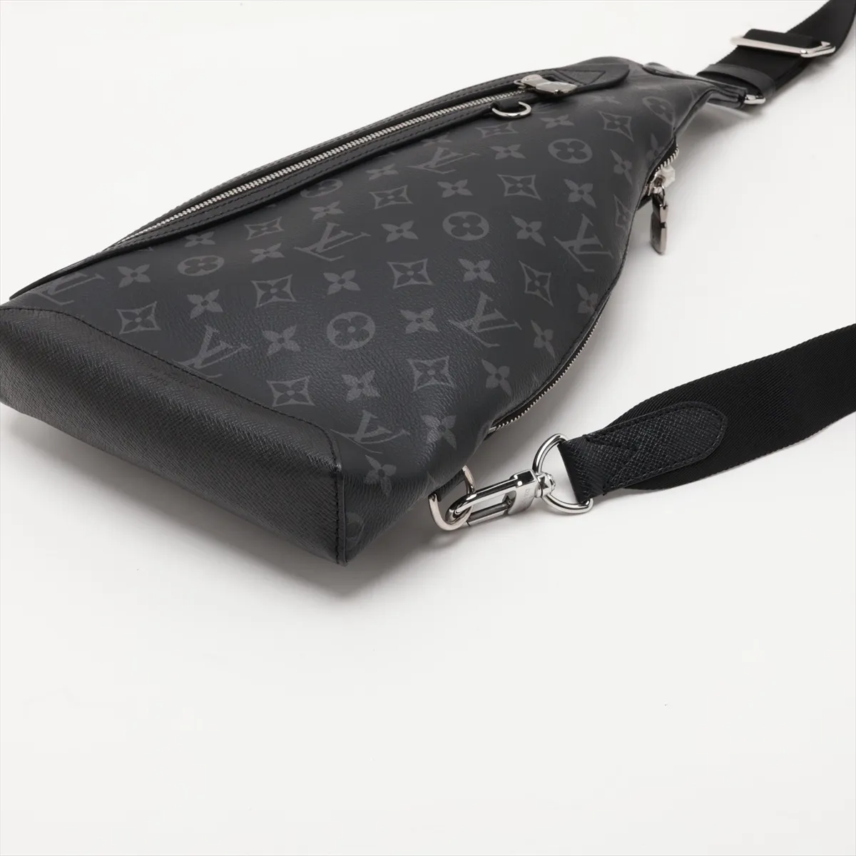 Monogram Eclipse Duo Sling Bag M30936 Black (RFID detected) — view 3