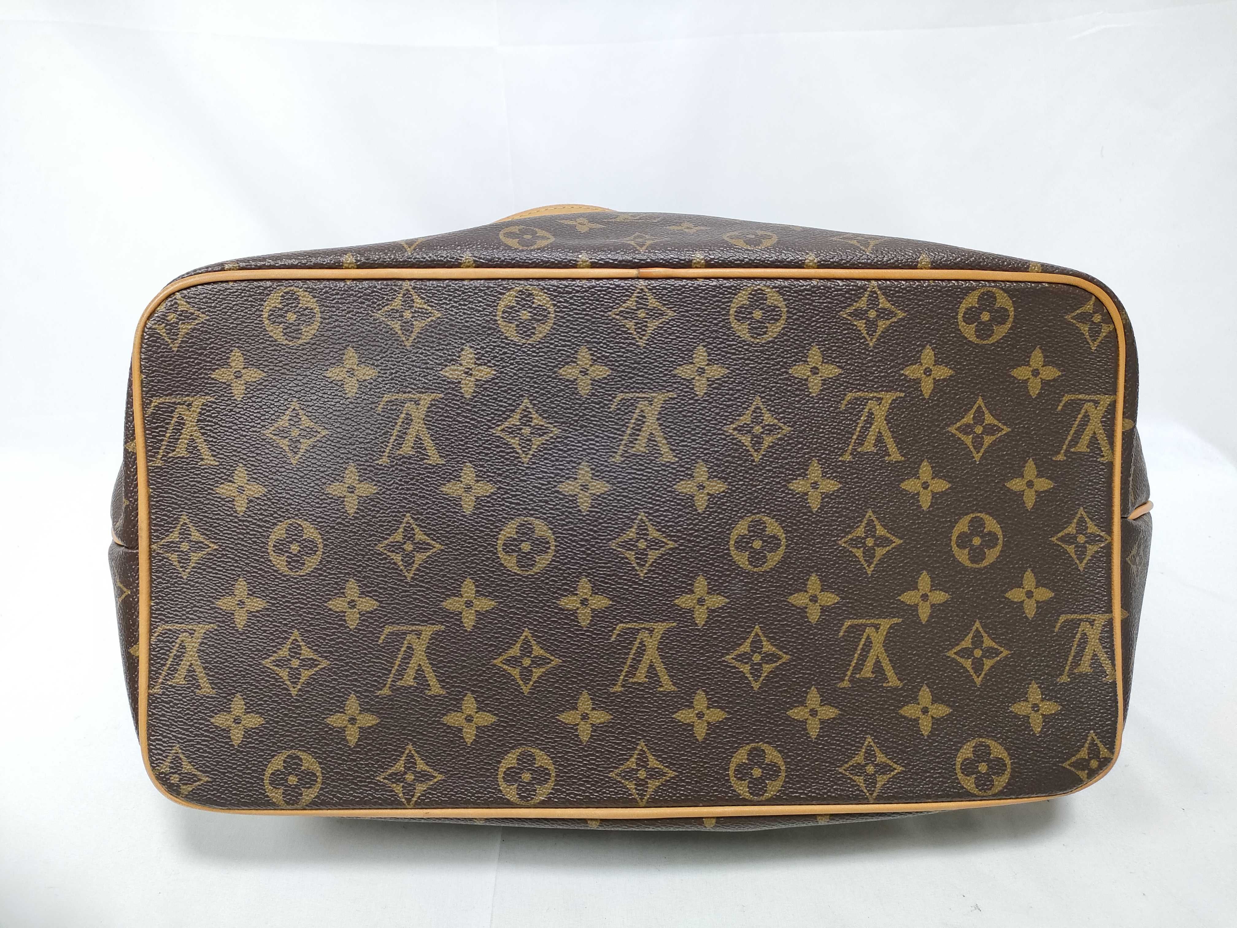 Monogram Louis Vuitton Monogram Handbag Shoulder Bag — view 3