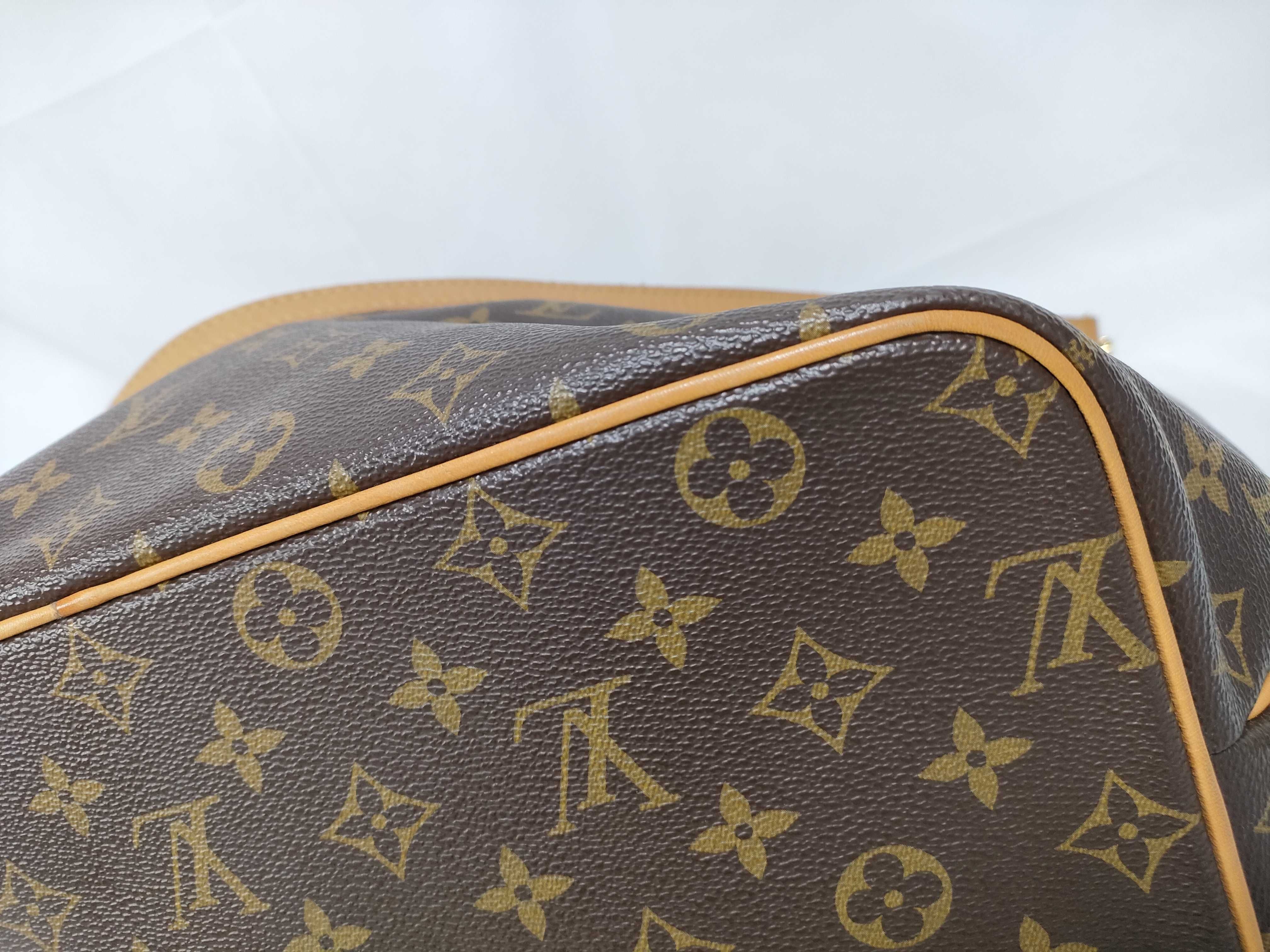 Monogram Louis Vuitton Monogram Handbag Shoulder Bag — view 4