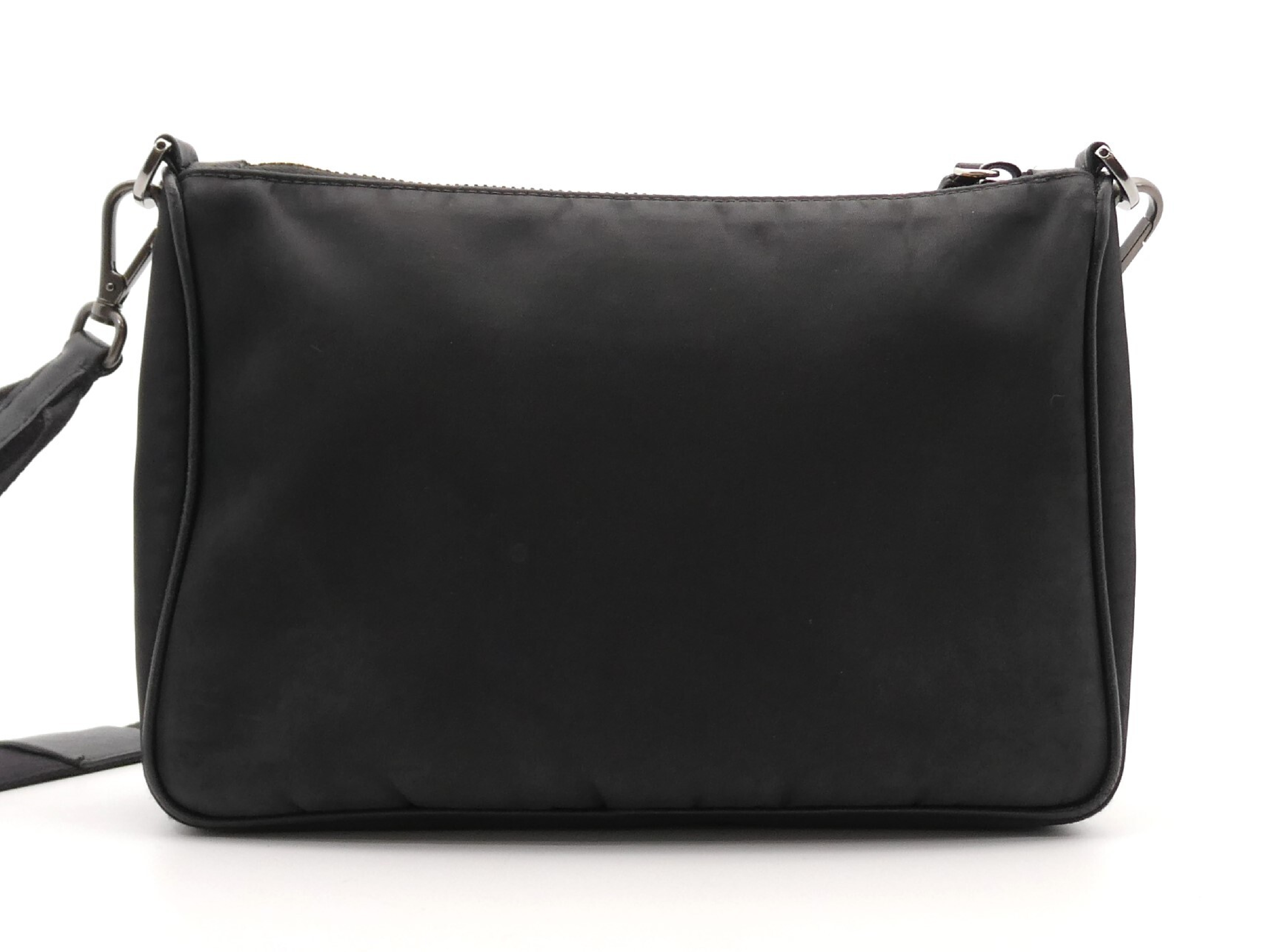 logo plate nylon leather shoulder bag — view 2