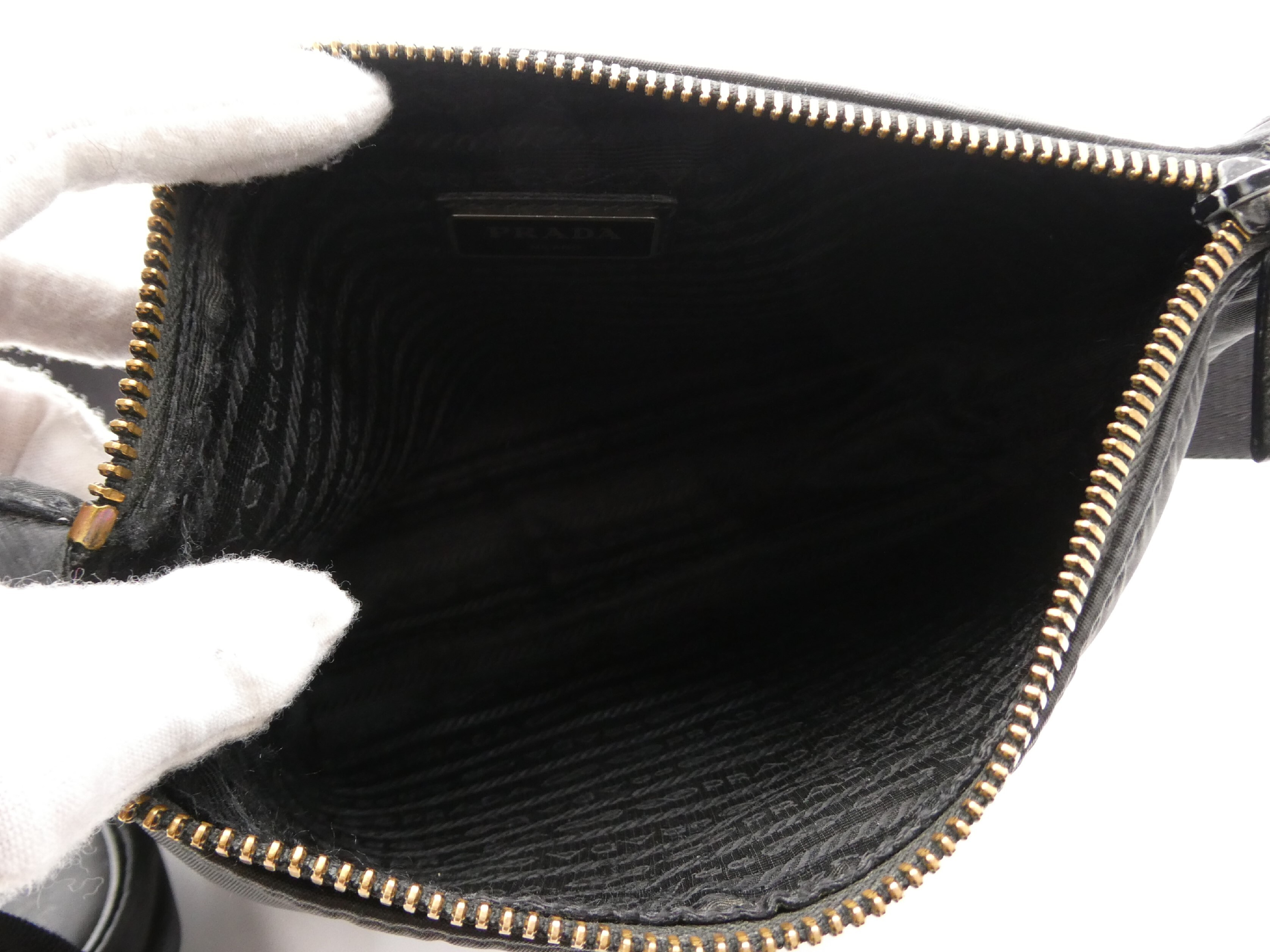 logo plate nylon leather shoulder bag — view 7