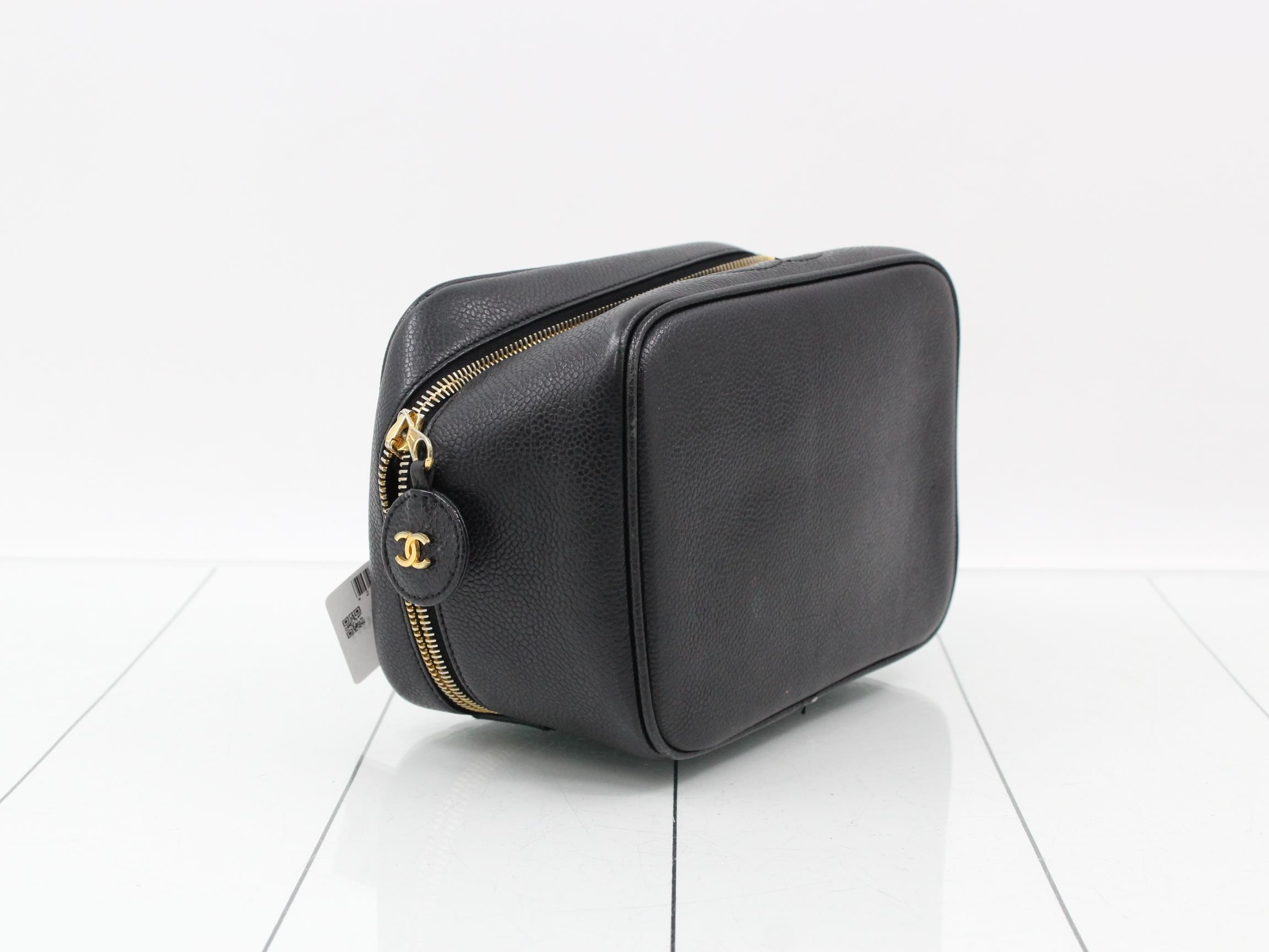 Vanity — view 5
