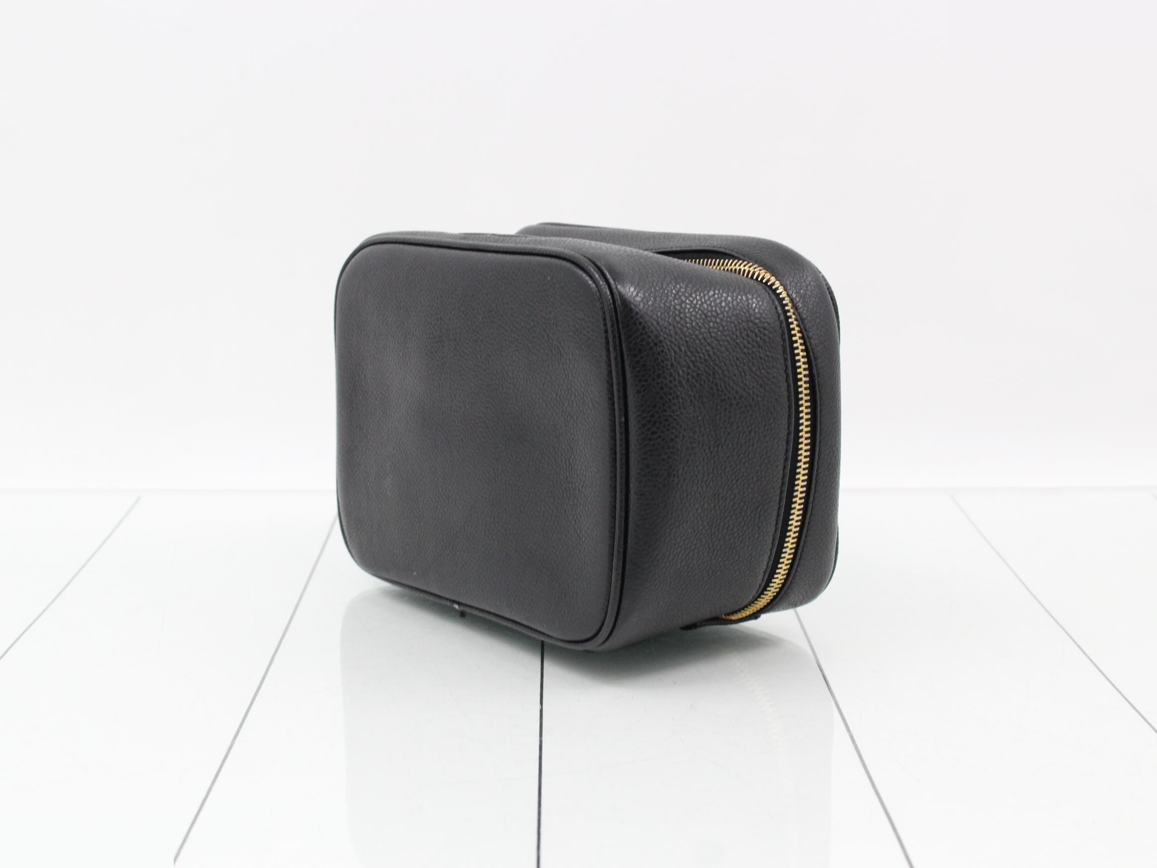 Vanity — view 6