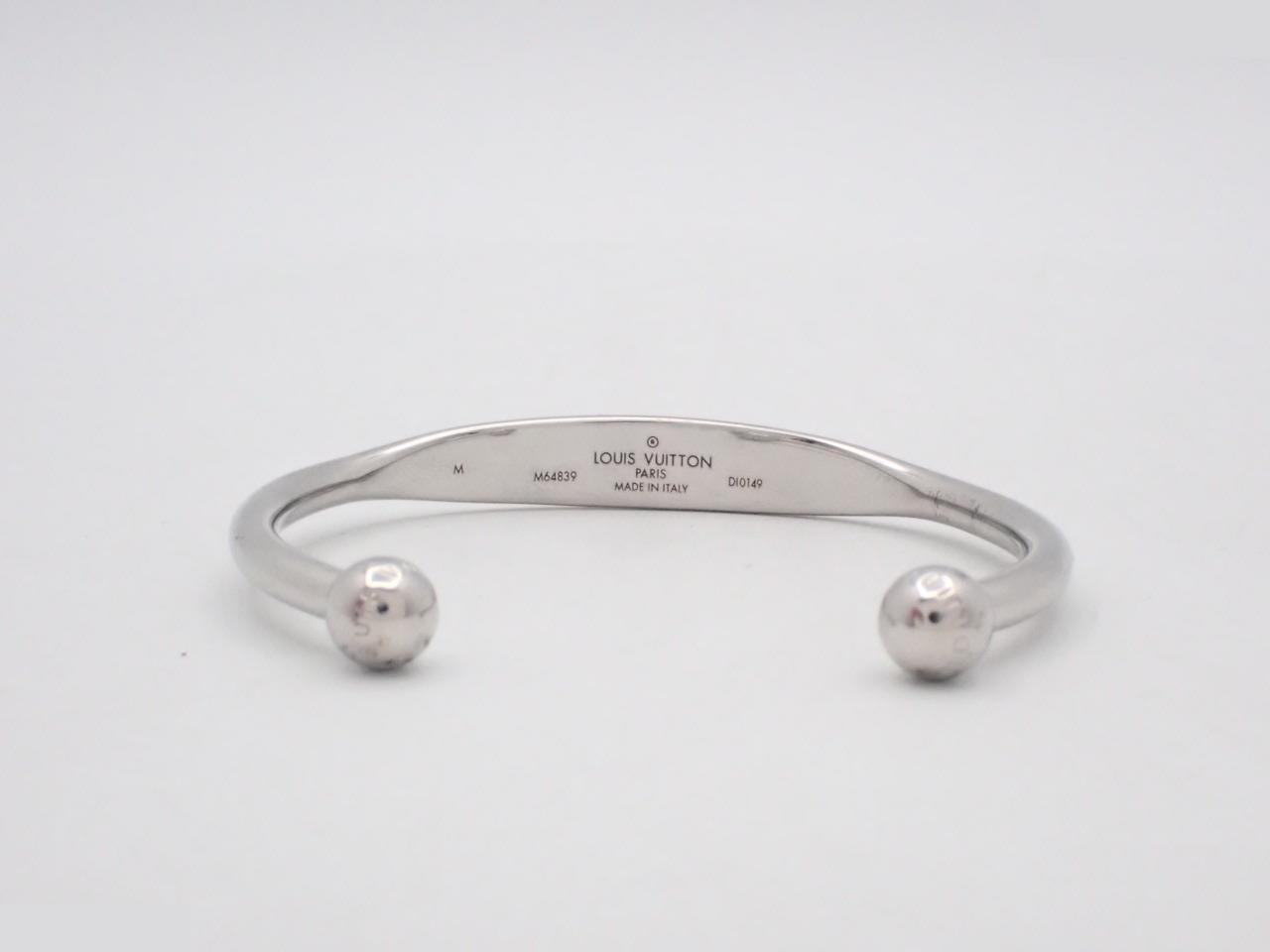 Bangle, wrist circumference approximately 18 cm — view 2