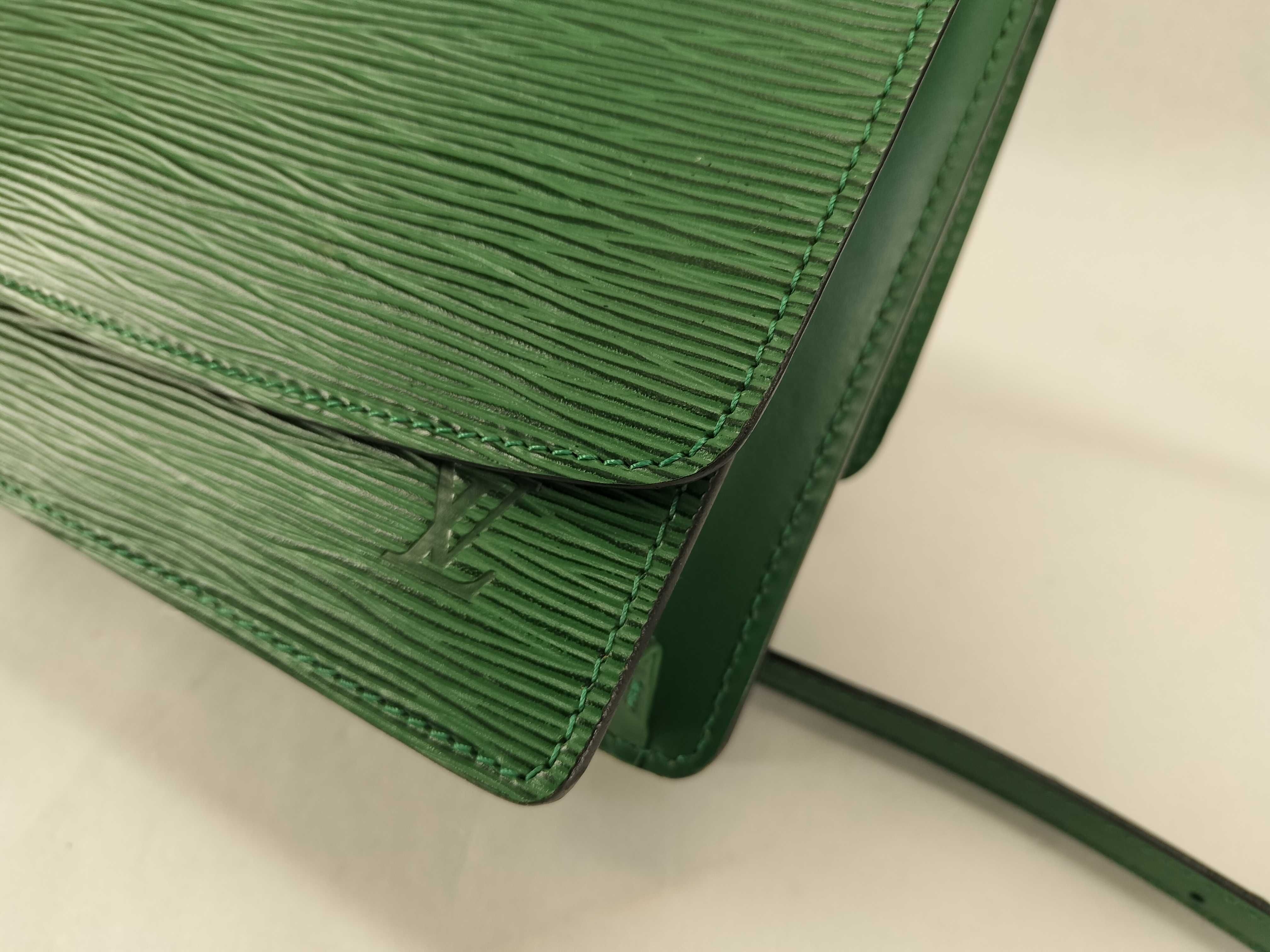 Epi M52364 Grenelle Borneo Green Shoulder Bag — view 15
