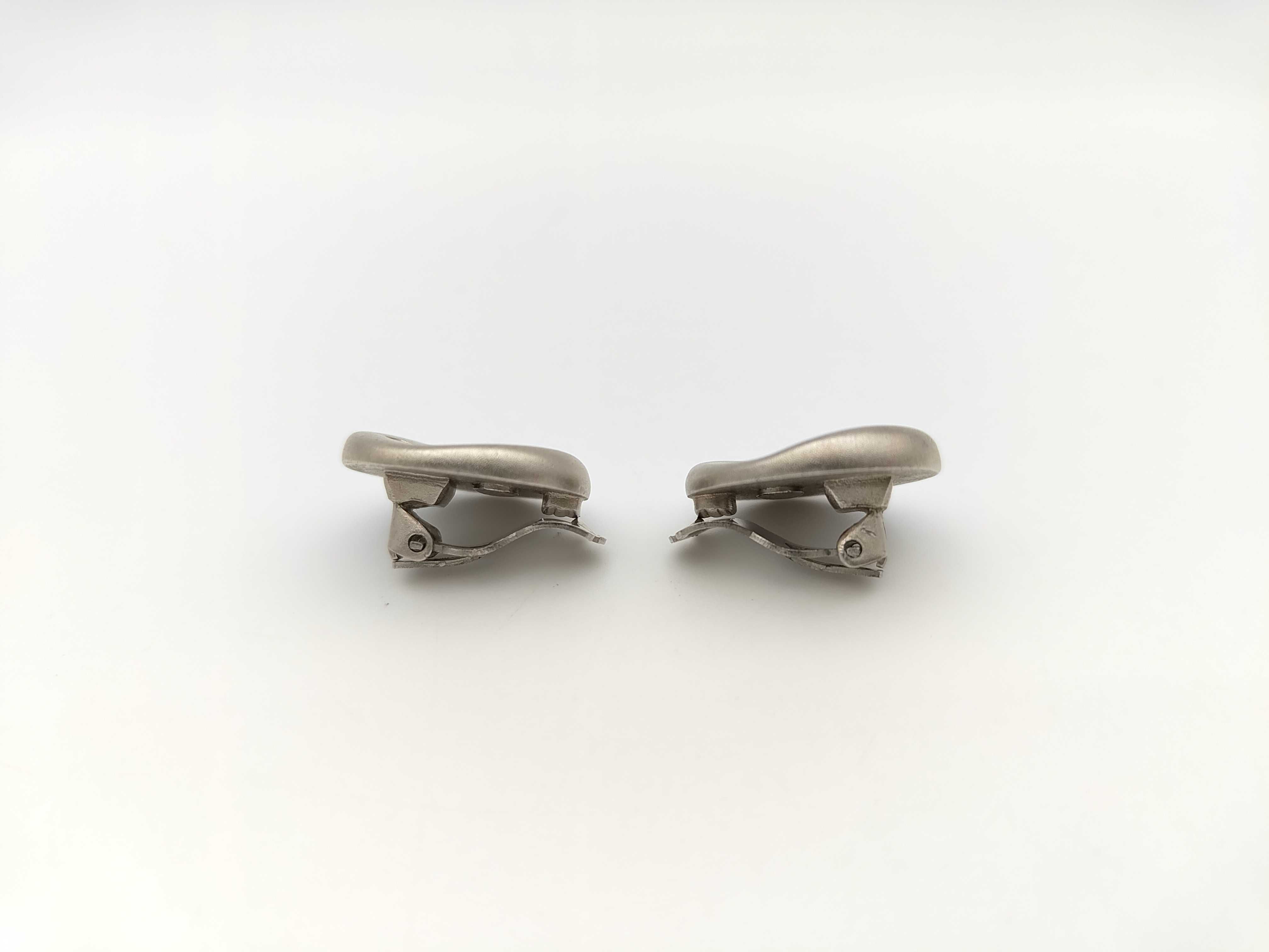 Silver Metal Coco Mark Round Earrings (98P) with Box — view 3