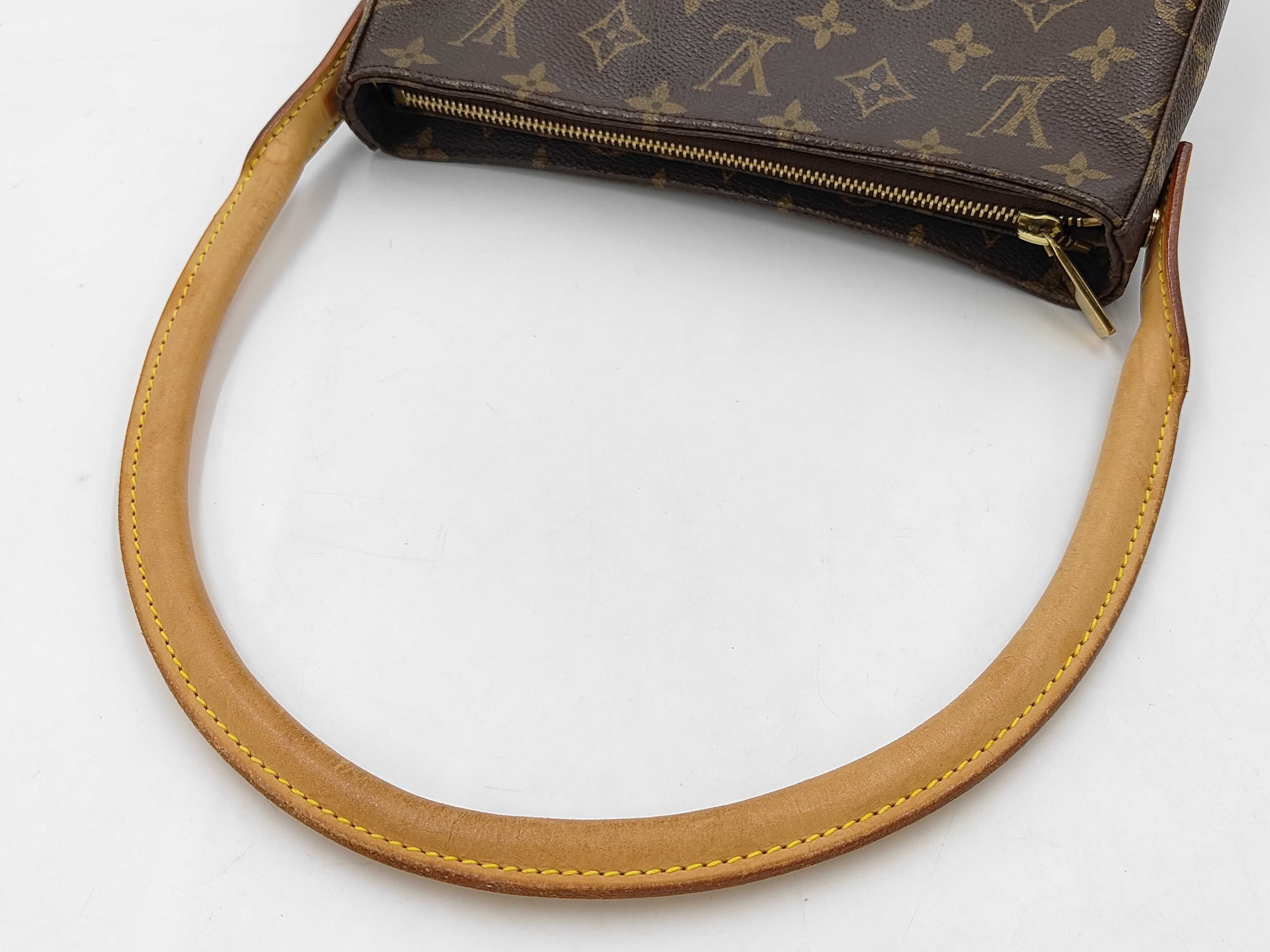 Monogram LV Monogram Looping MM M51146 FL0062 Handbag — view 3