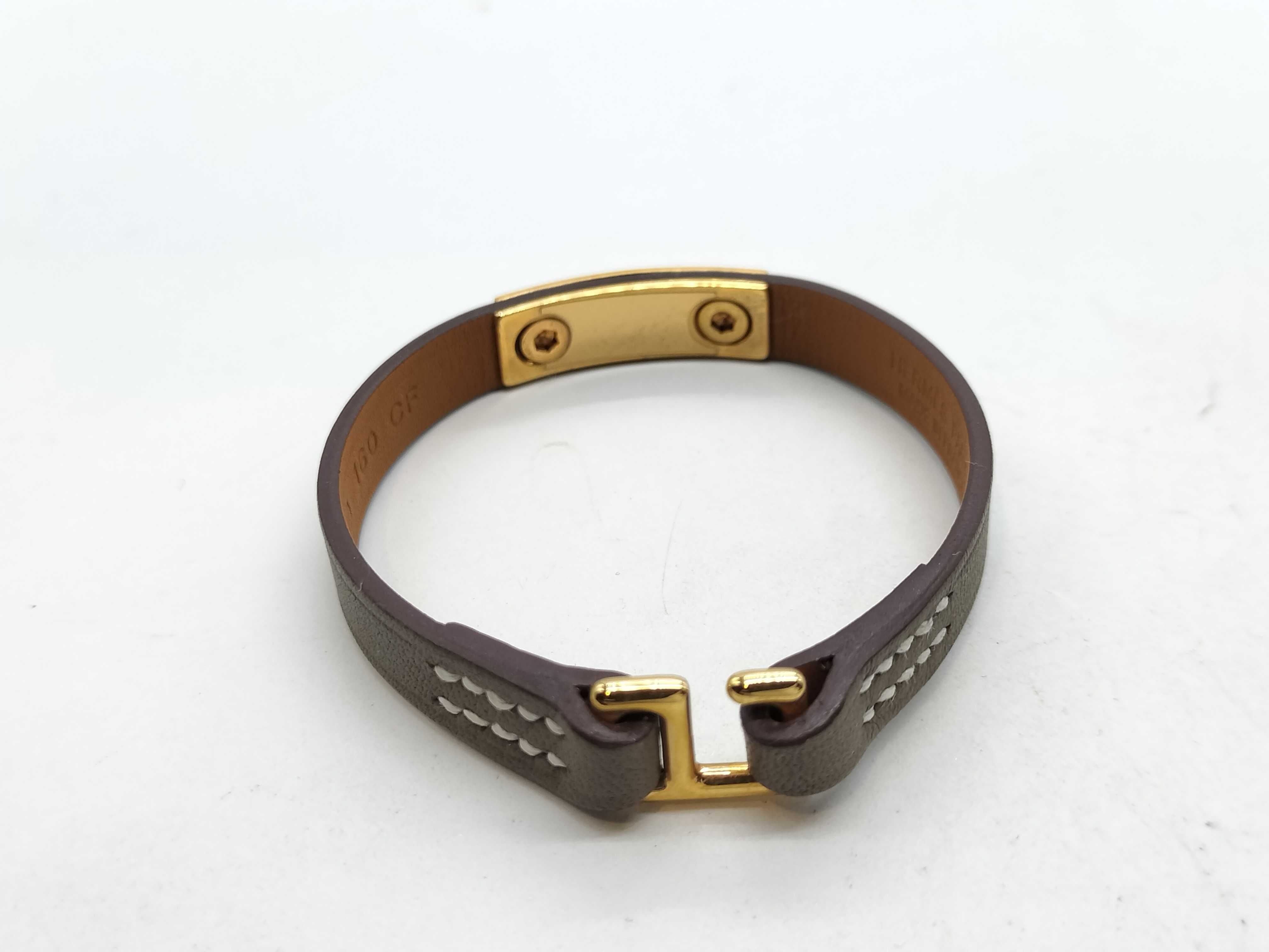 Collier de Chien Leather Bracelet, U-stamp, Bracelet/Bangle — view 3