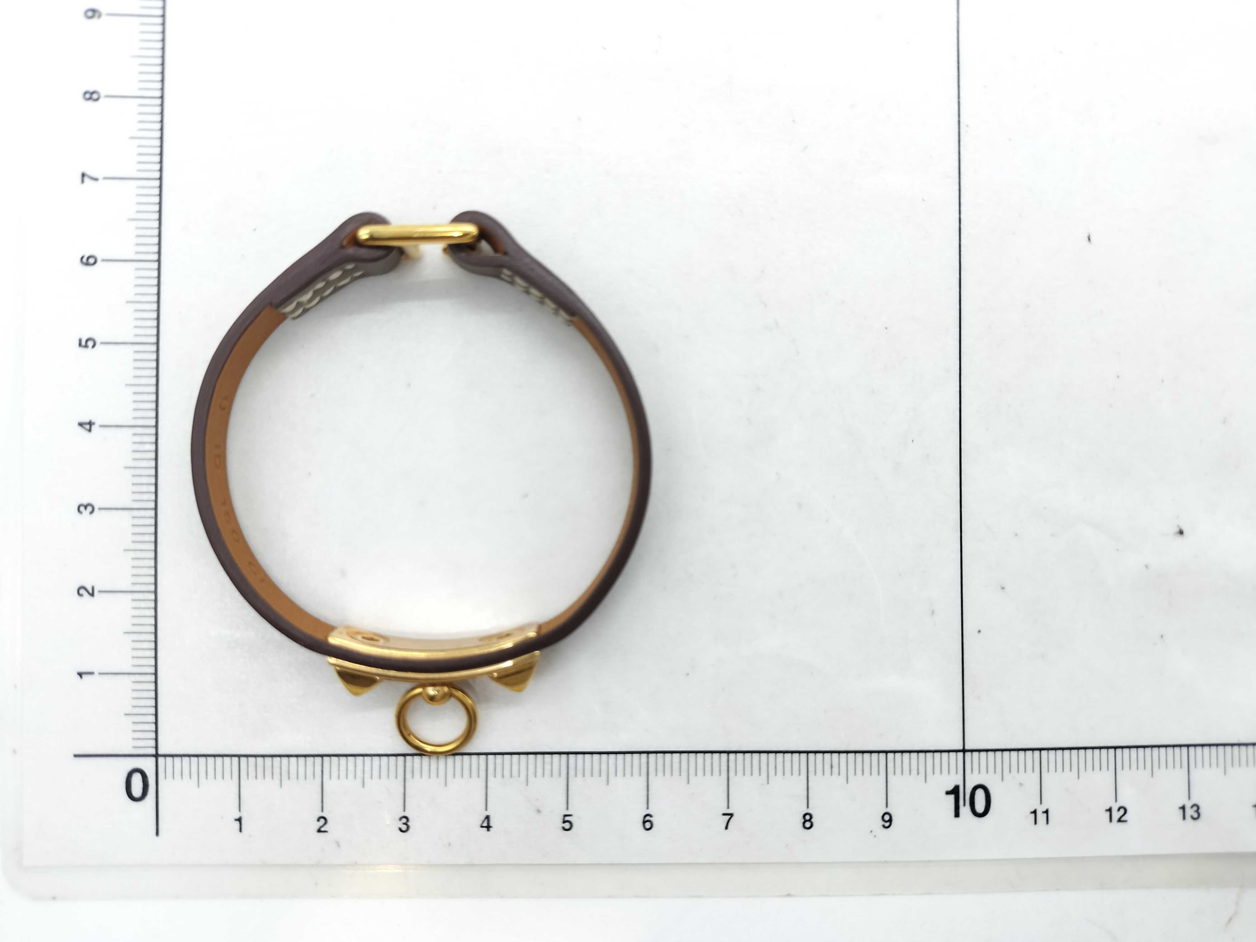 Collier de Chien Leather Bracelet, U-stamp, Bracelet/Bangle — view 7