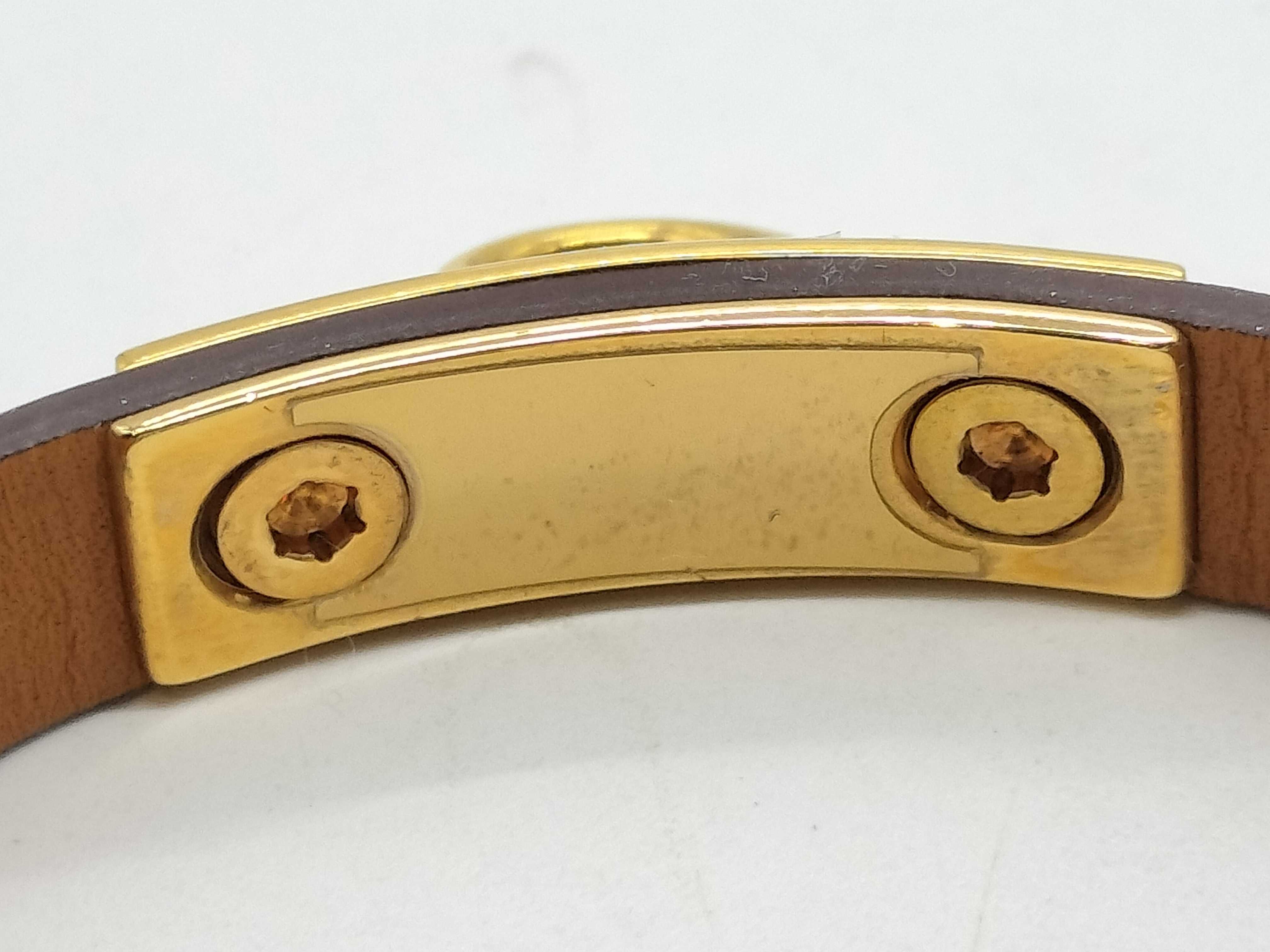 Collier de Chien Leather Bracelet, U-stamp, Bracelet/Bangle — view 9
