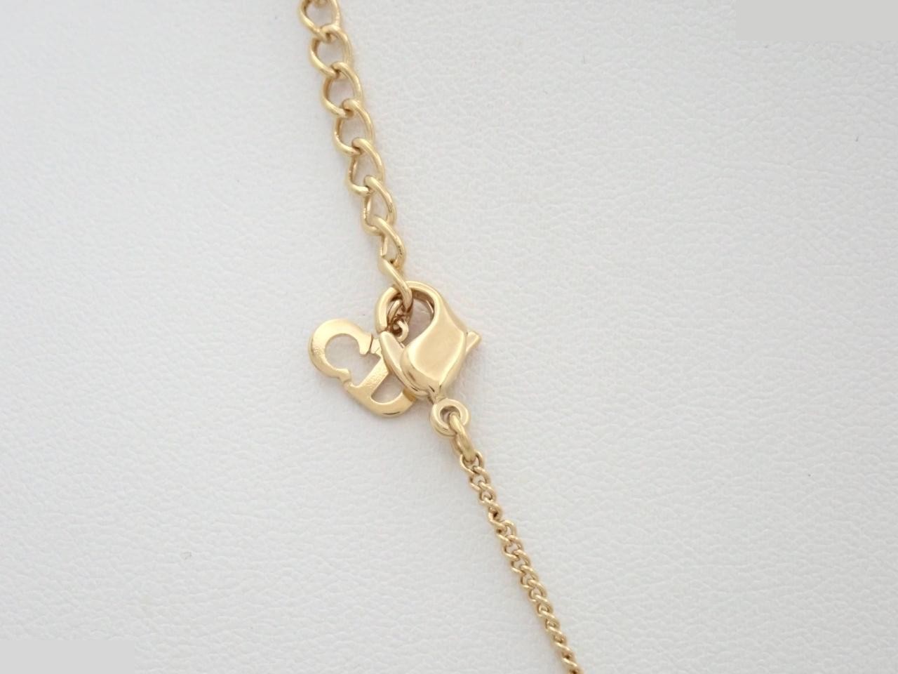 Other lines: Precious metals, necklaces, pendants — view 2