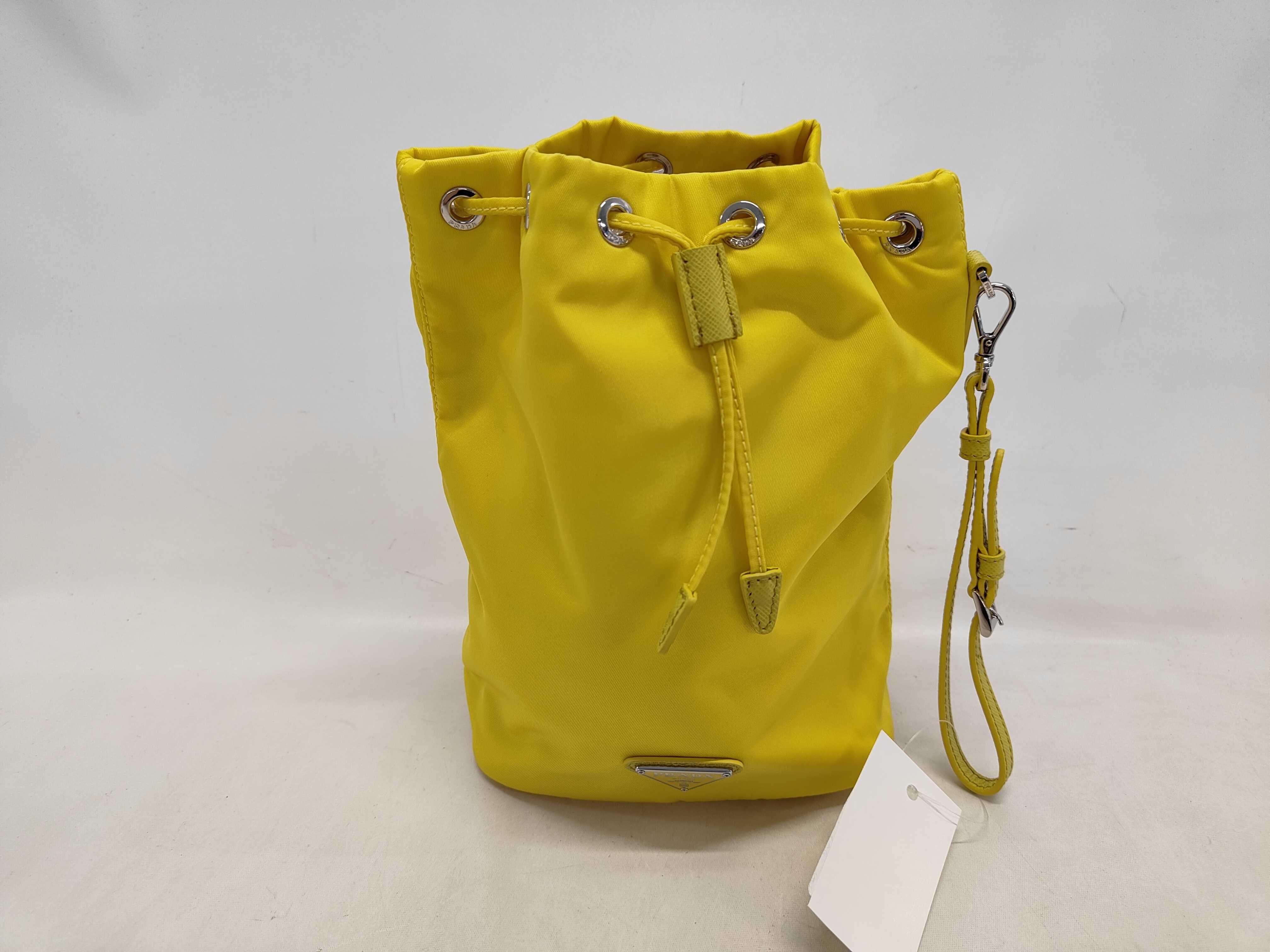 Nylon Pouch 1NS369 Pouch