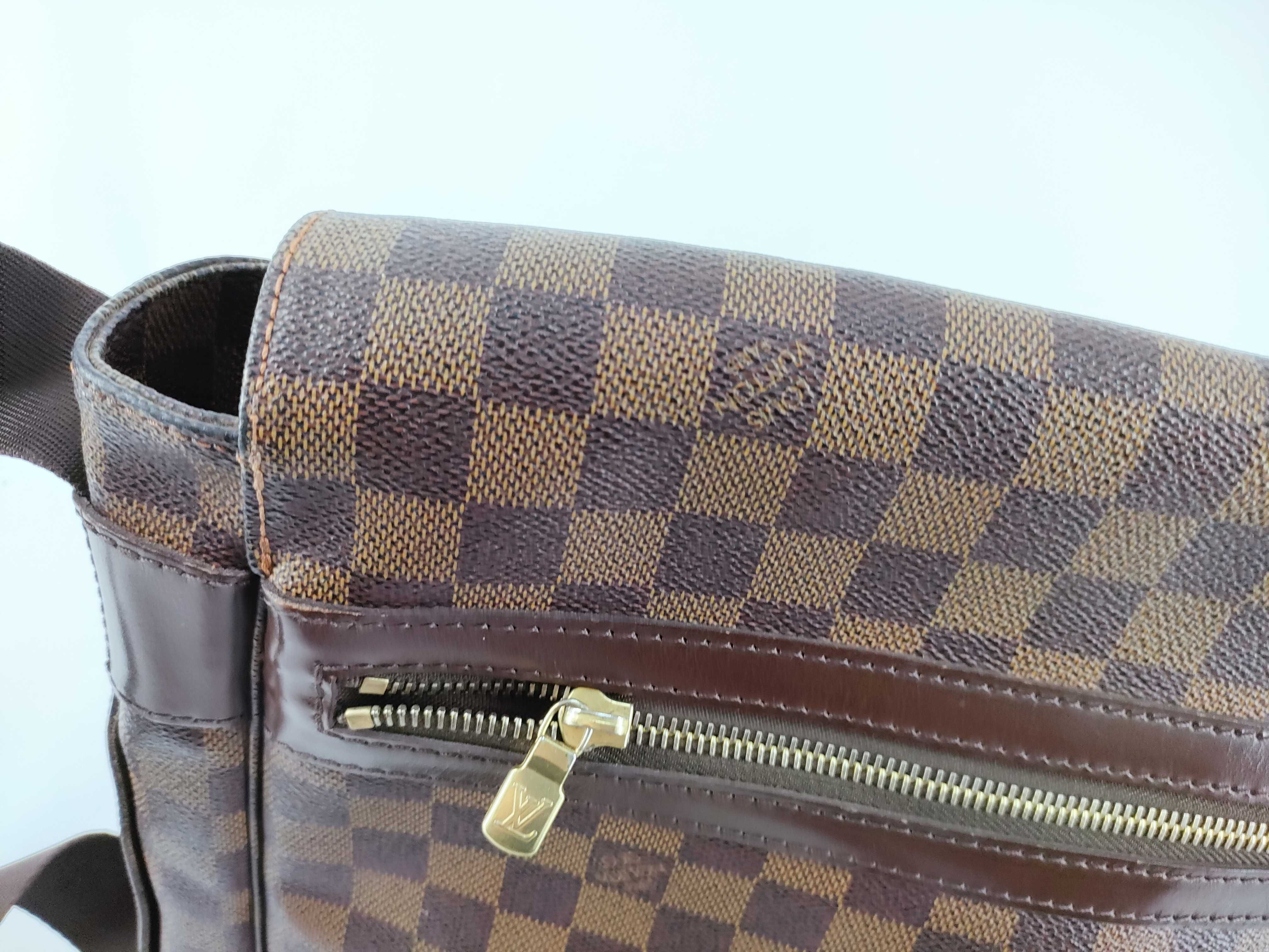 Damier Louis Vuitton N45258 Damier Bastille Shoulder Bag — view 14