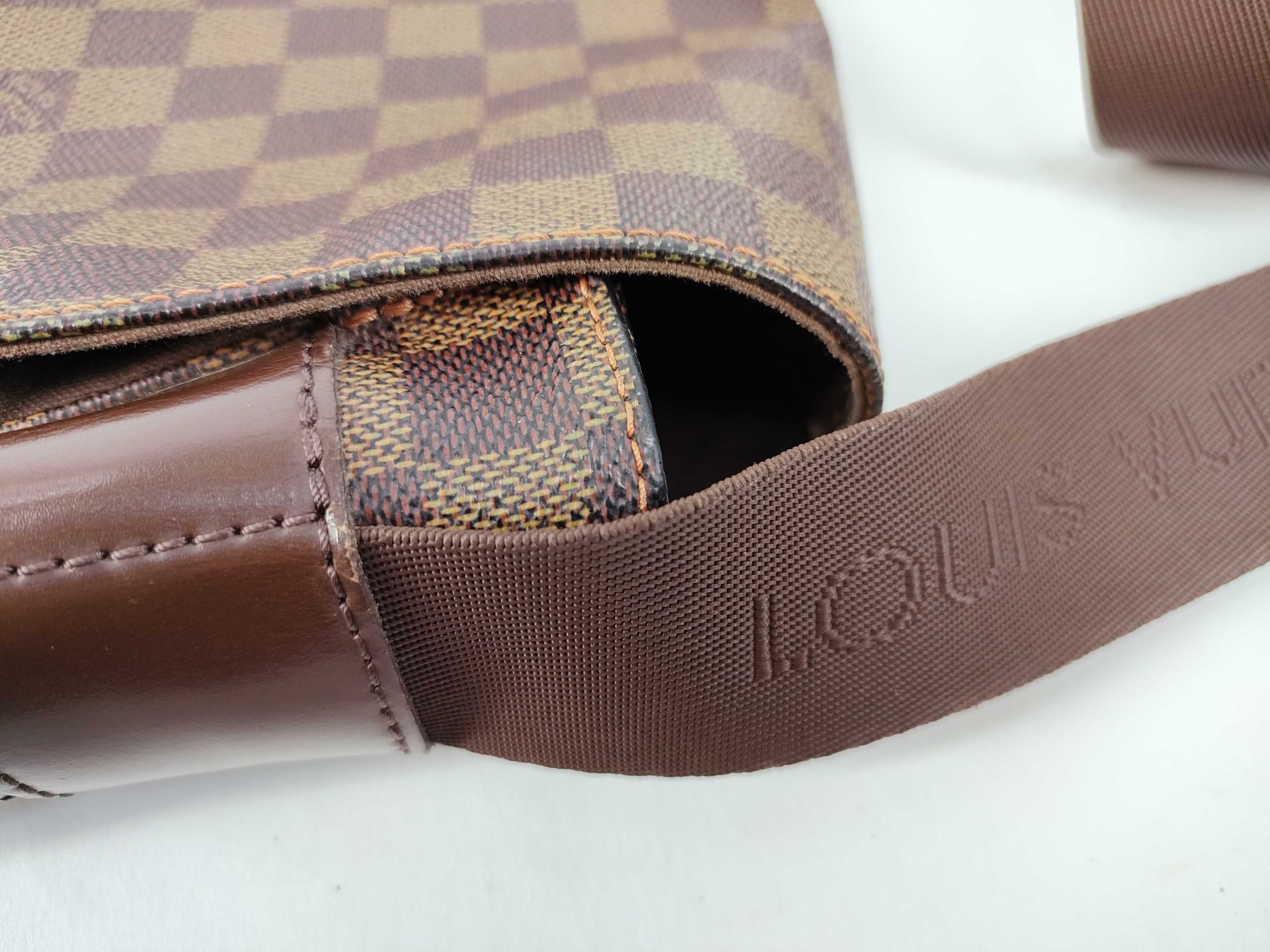 Damier Louis Vuitton N45258 Damier Bastille Shoulder Bag — view 5