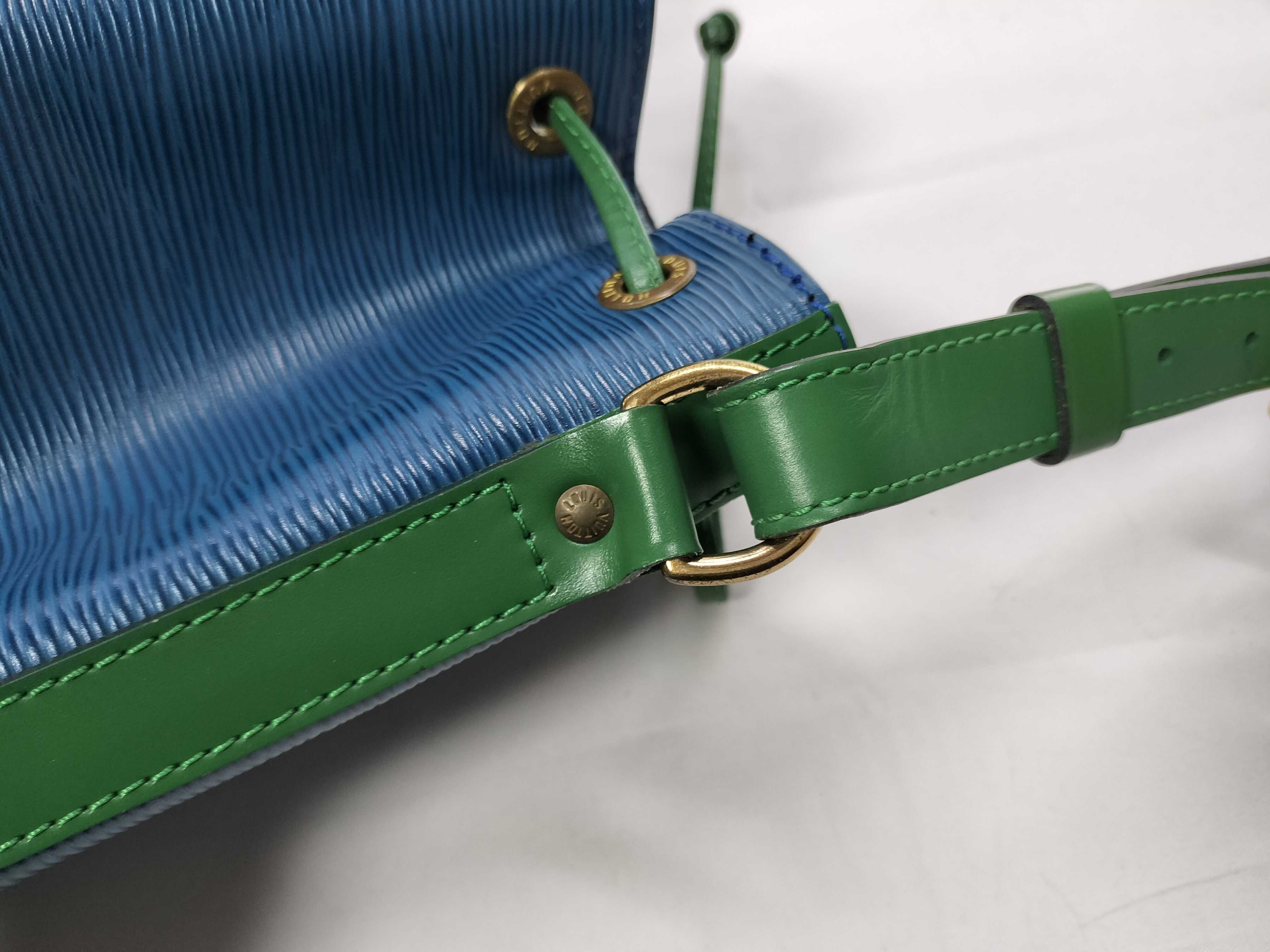 Epi Bicolor Noe Shoulder Bag — view 5