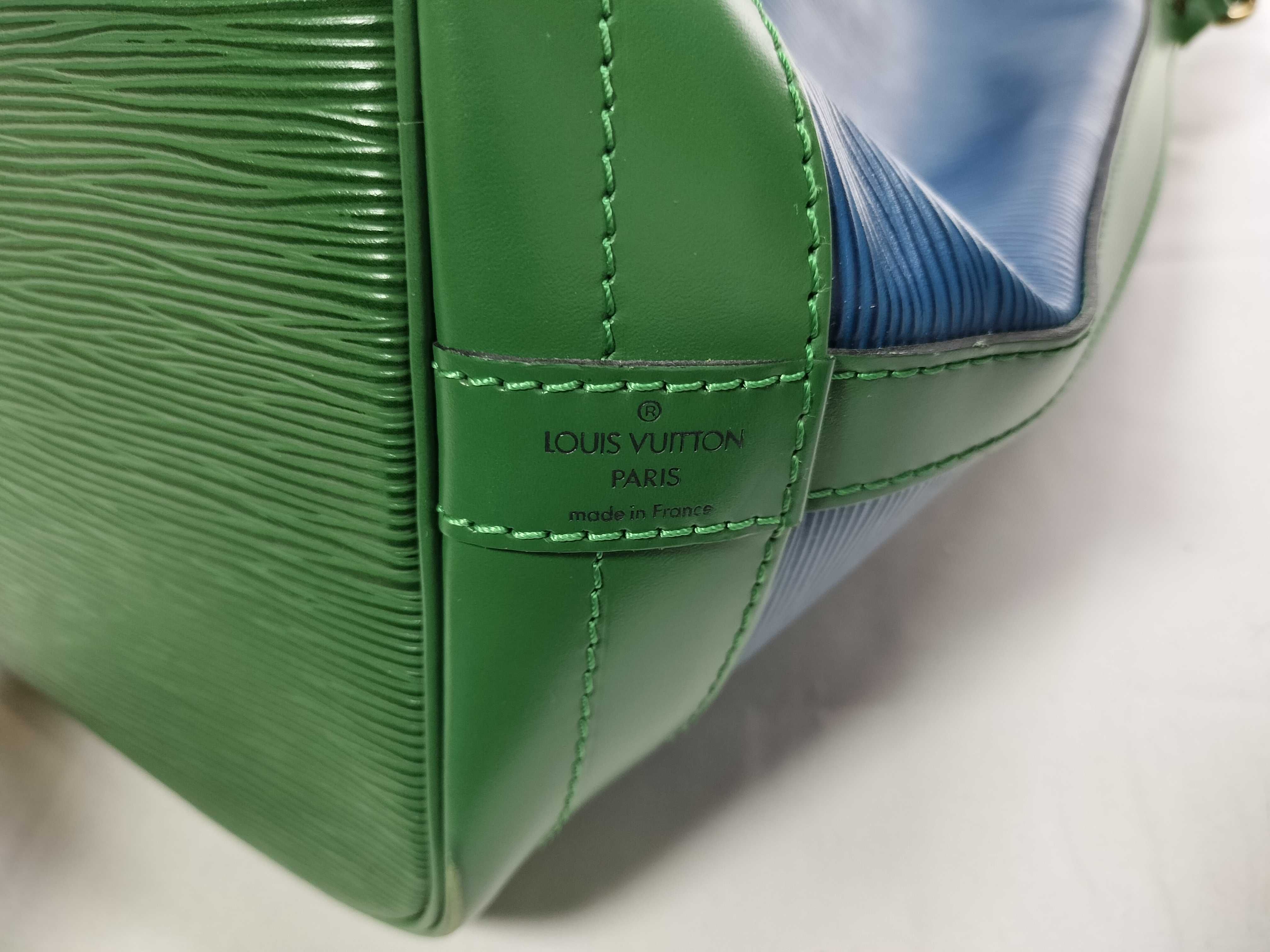 Epi Bicolor Noe Shoulder Bag — view 8
