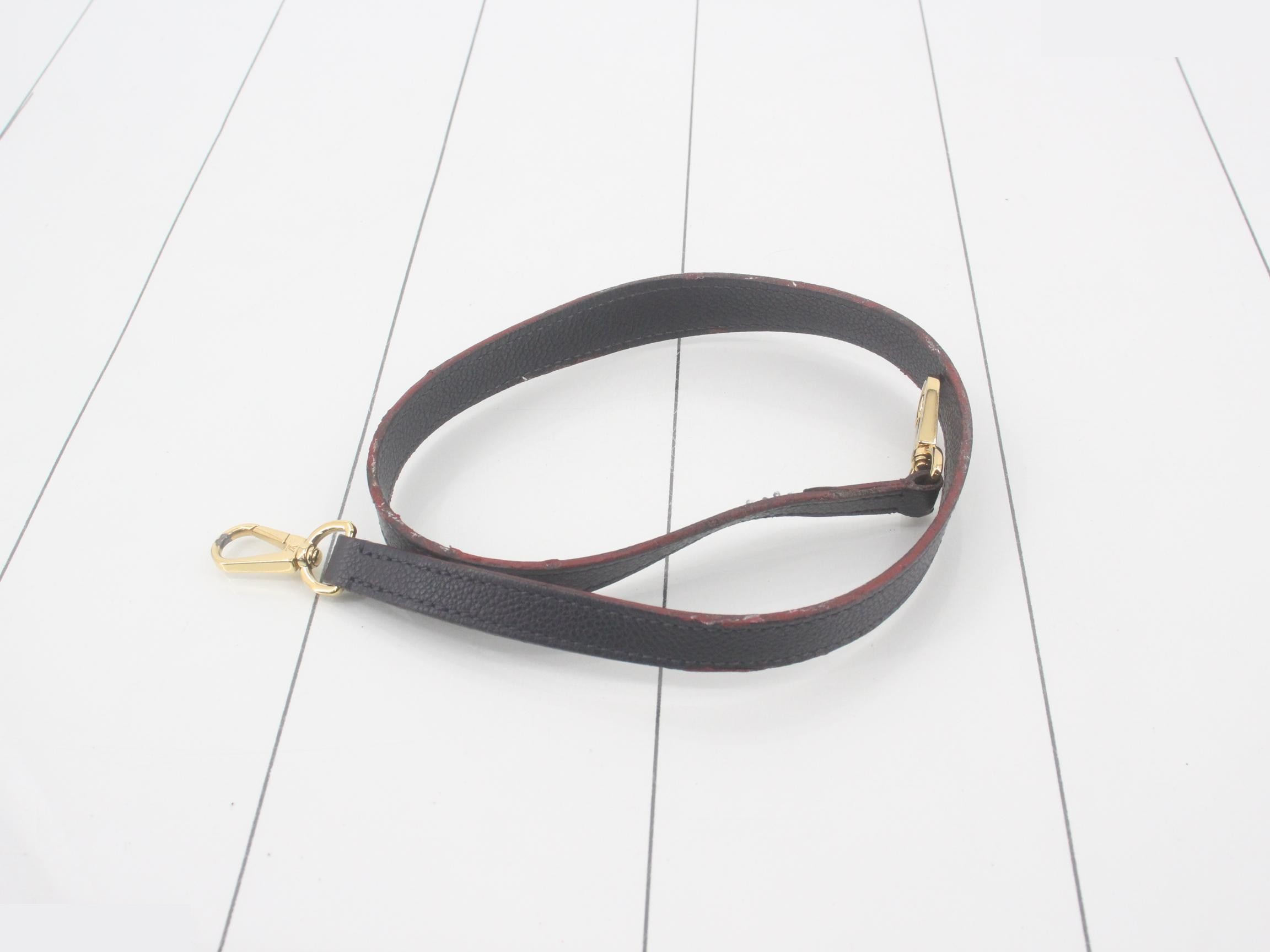 Montaigne MM with shoulder strap — view 7