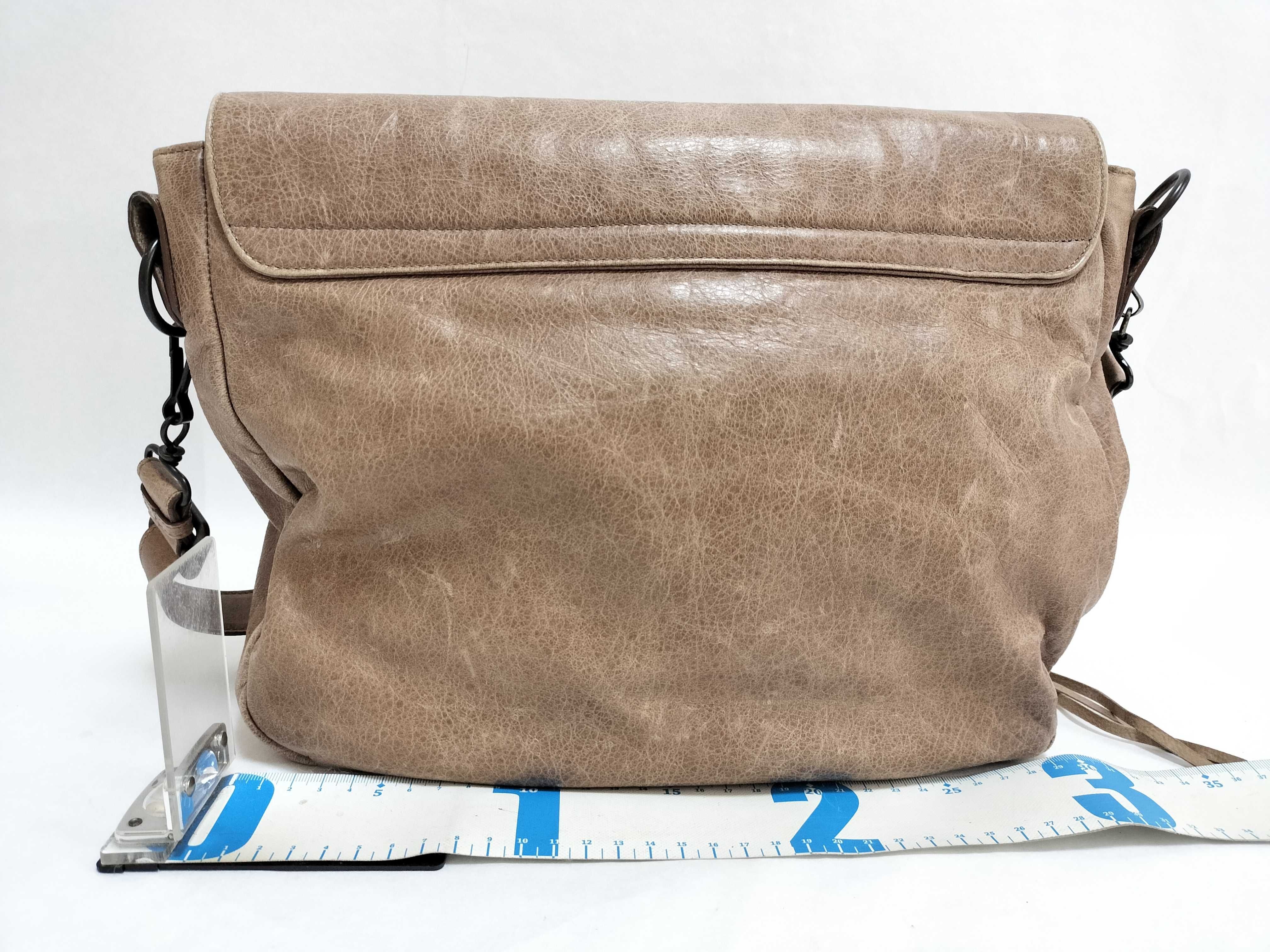 246432 Folk Shoulder Bag, Lambskin, Beige Shoulder Bag — view 2