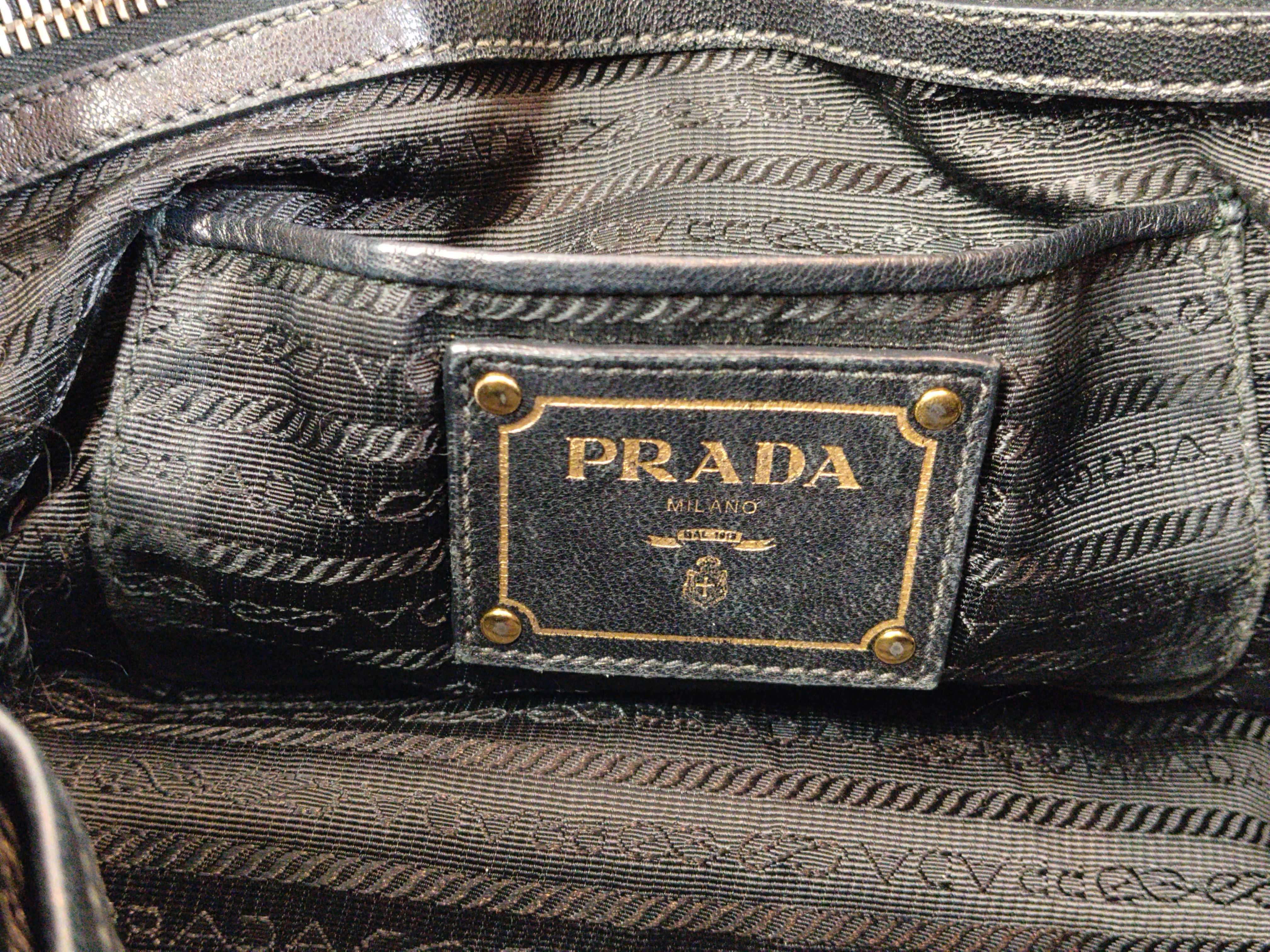 Nappa Leather Gaufre Shoulder Bag (Handbag) — view 14