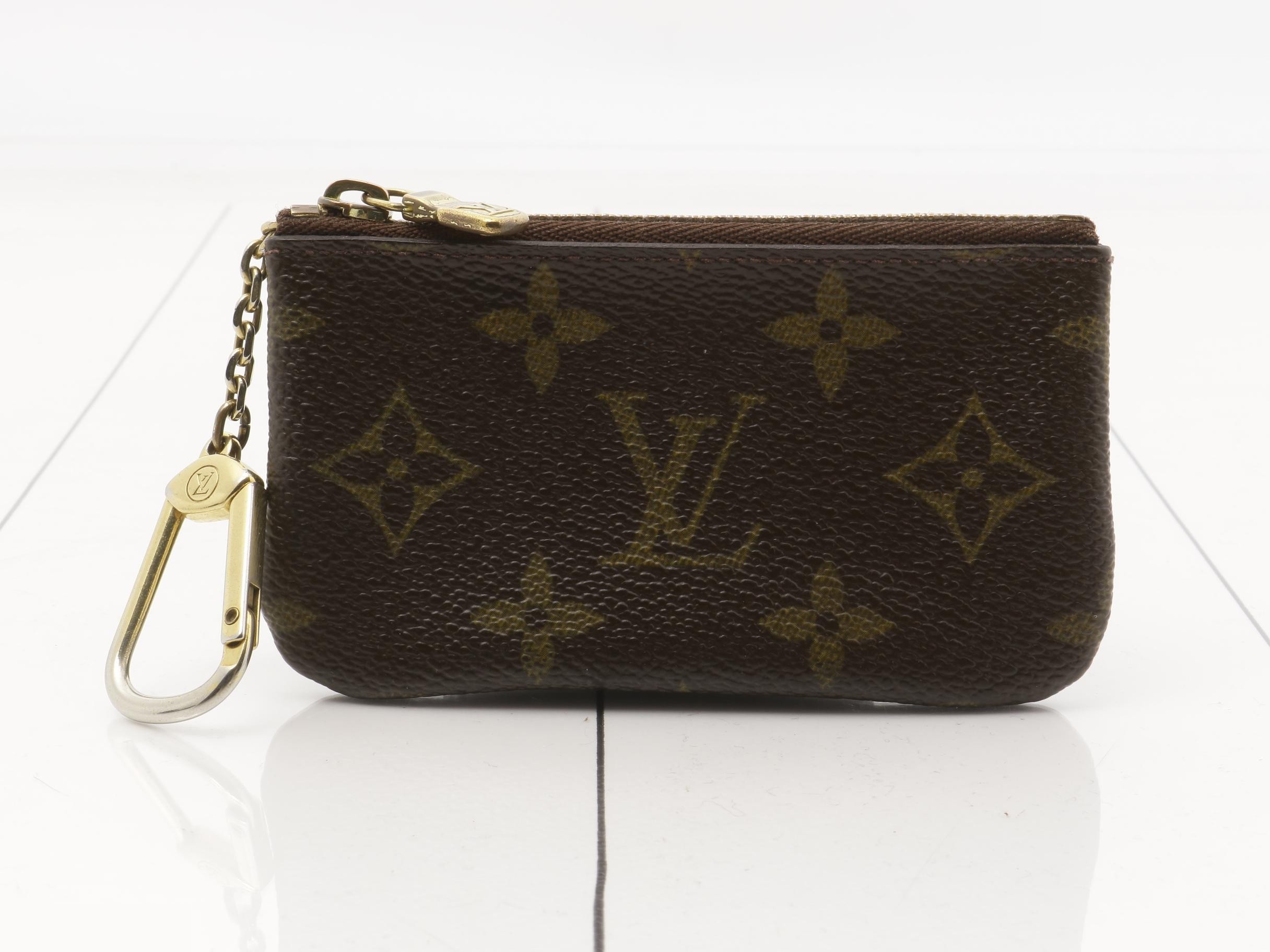 M62650 Pochette Clé SD1002
