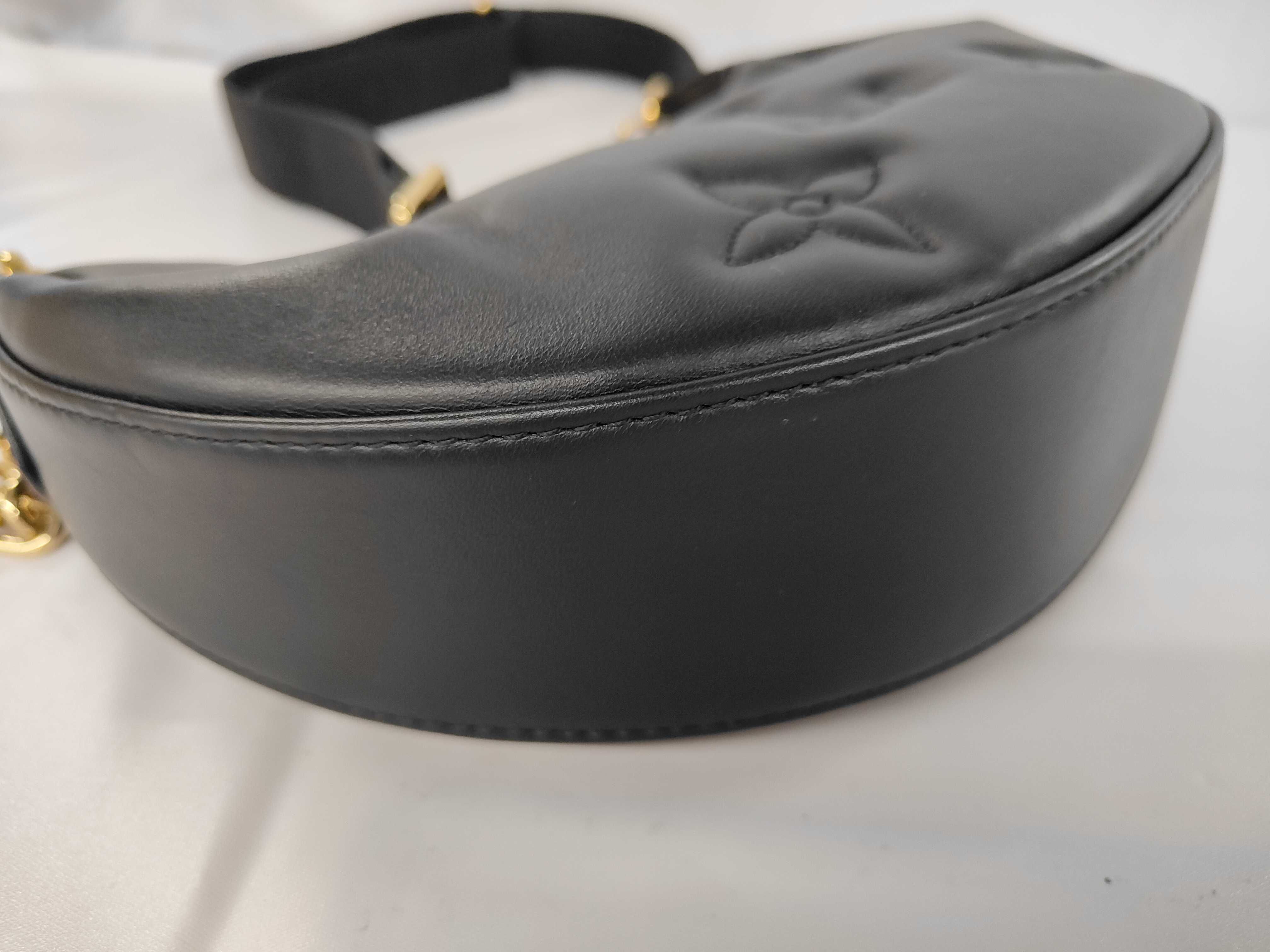 M59799 Bubble Glam Over the Moon Shoulder Bag — view 5