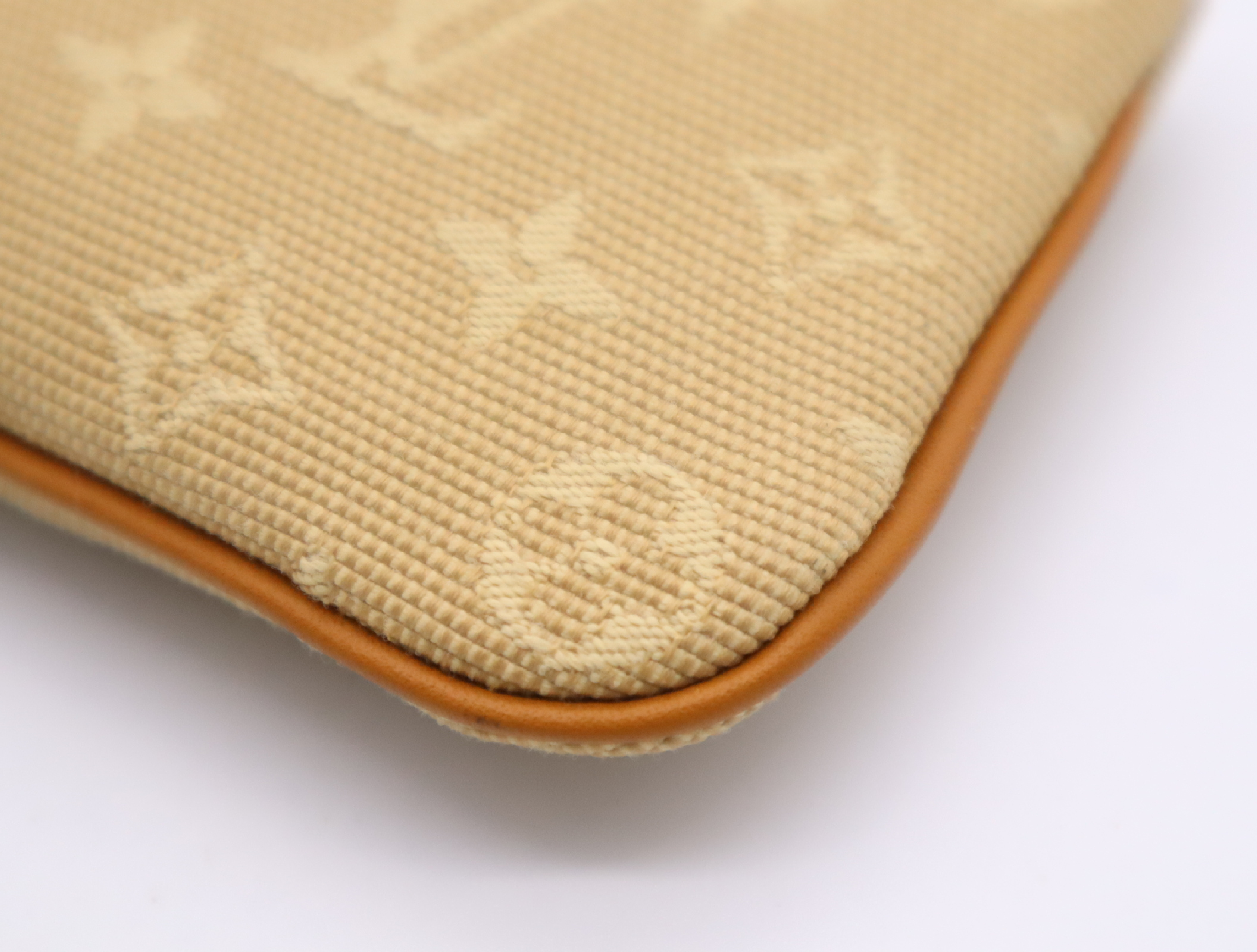M92438 Monogram Mini Pochette Clé Beige Coin Case — view 7