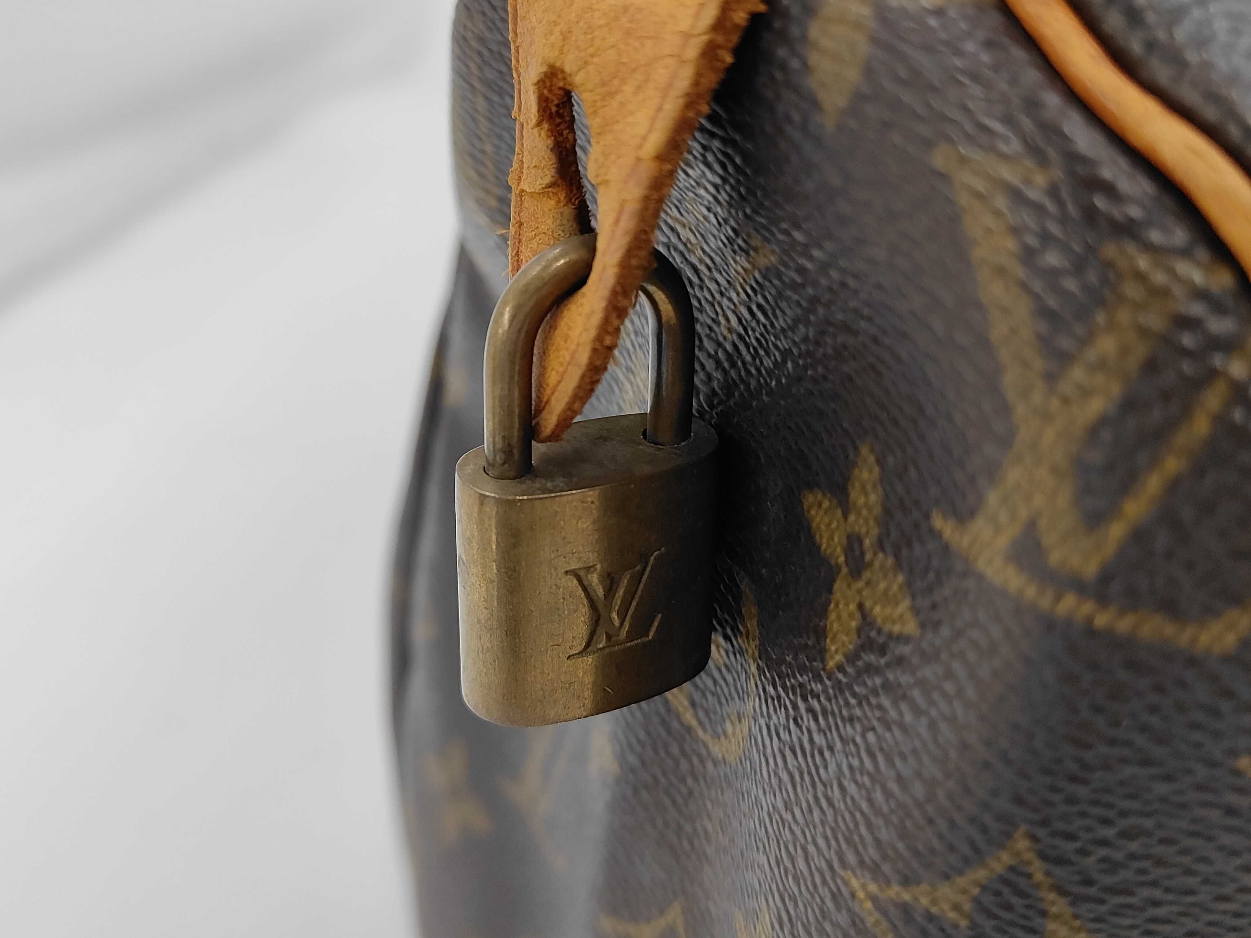 Monogram Louis Vuitton M41526 Speedy 30 TH1001 Boston Bag Handbag Monogram Handbag — view 9