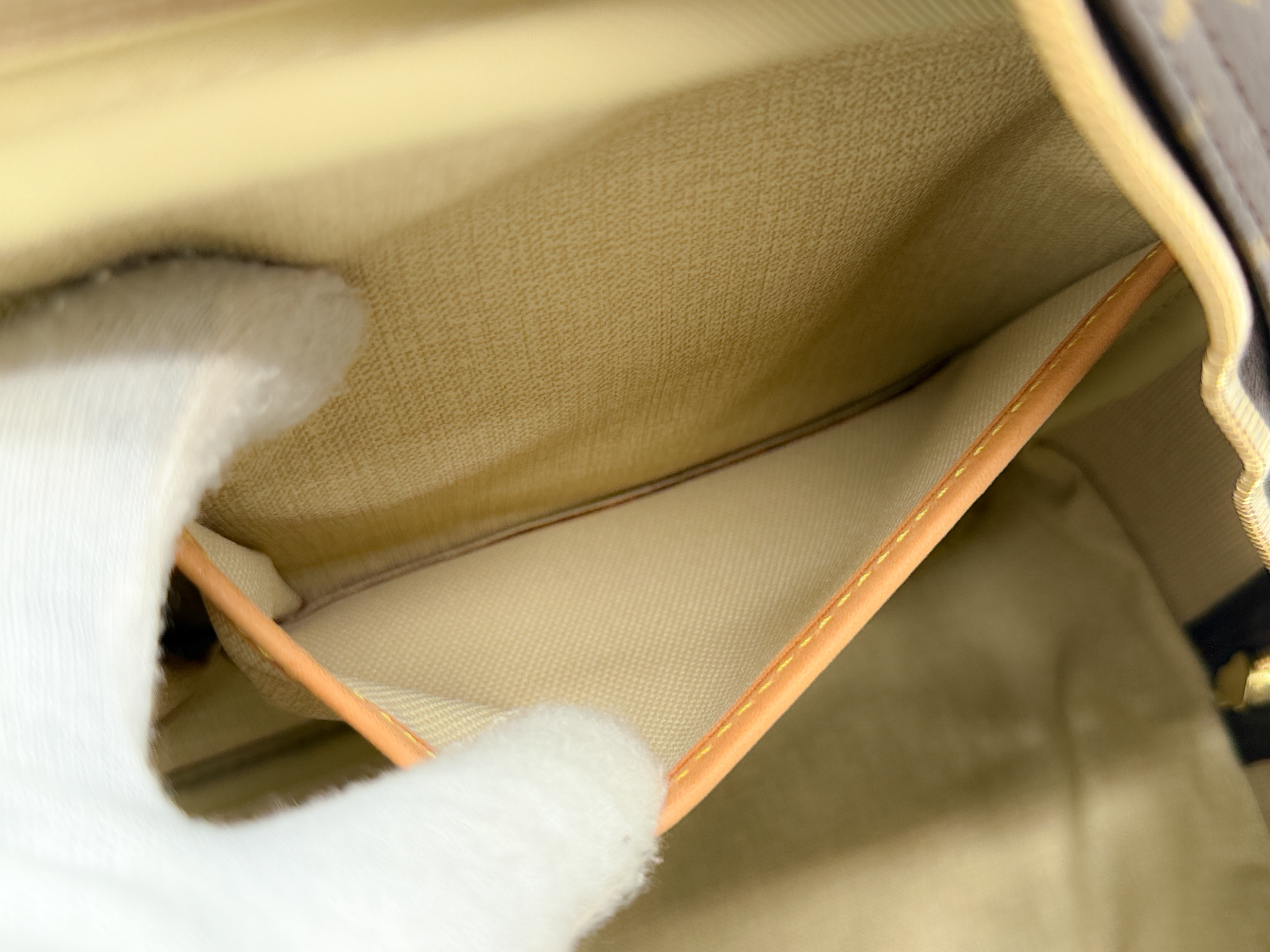 Monogram M47270 Deauville MB0043 Handbag — view 15