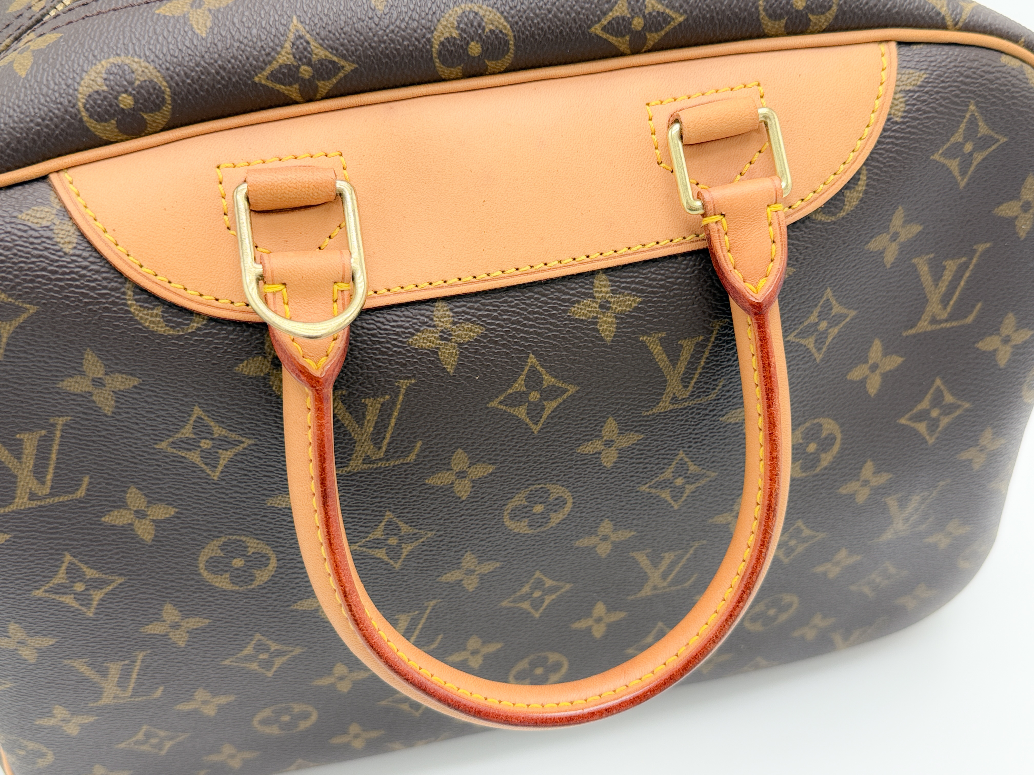 Monogram M47270 Deauville MB0043 Handbag — view 9