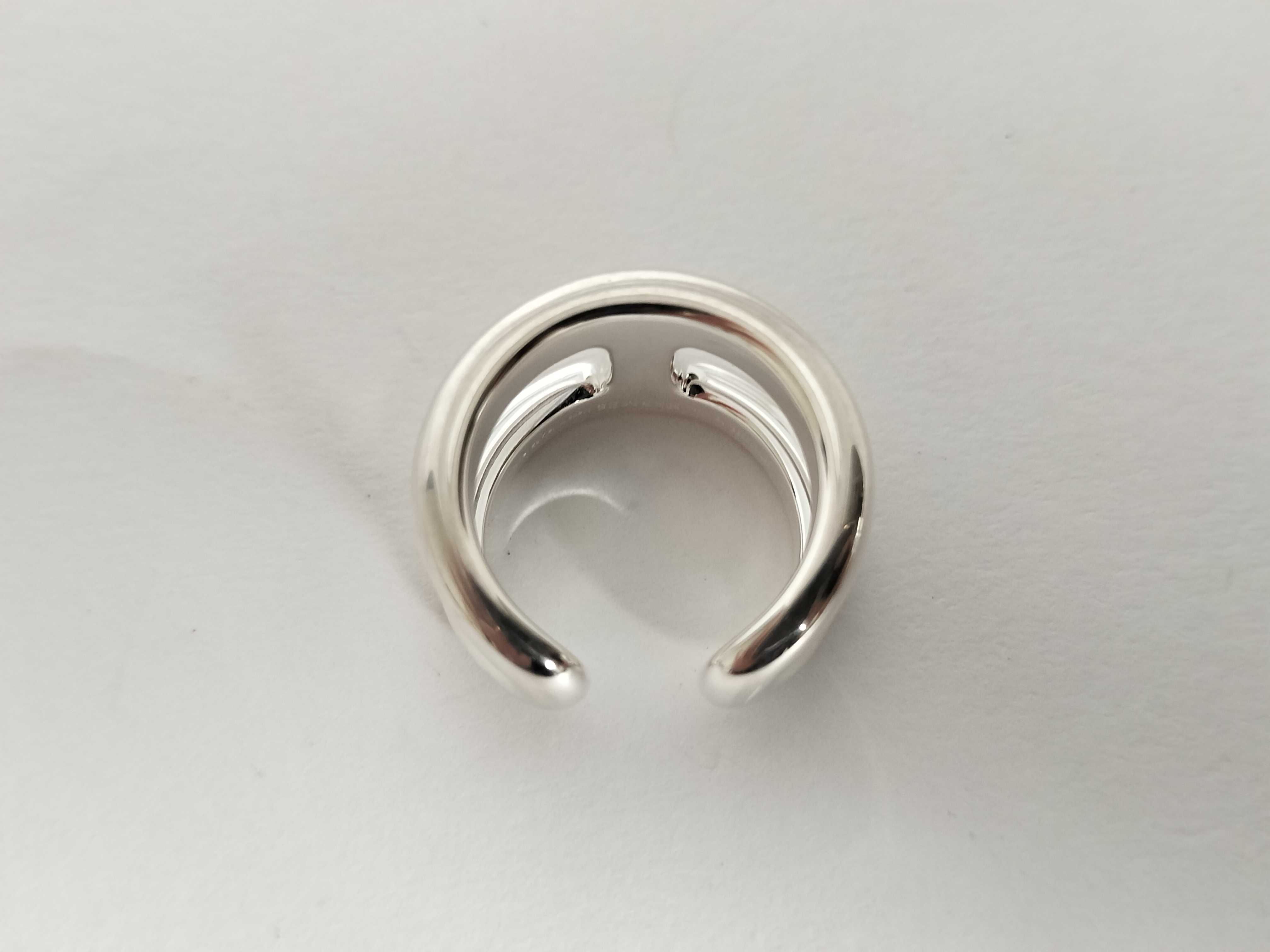ring — view 8