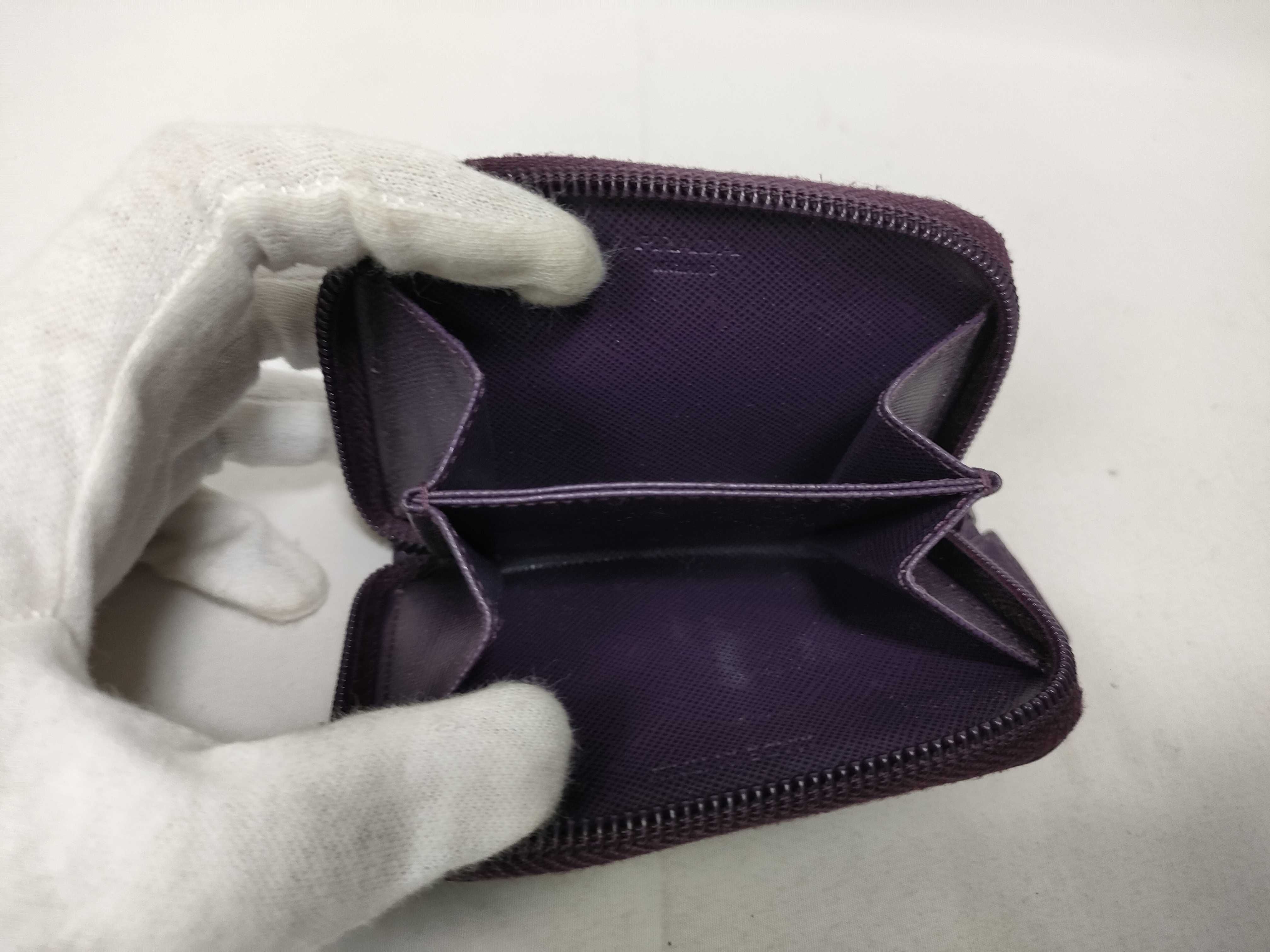 leather coin case — view 11