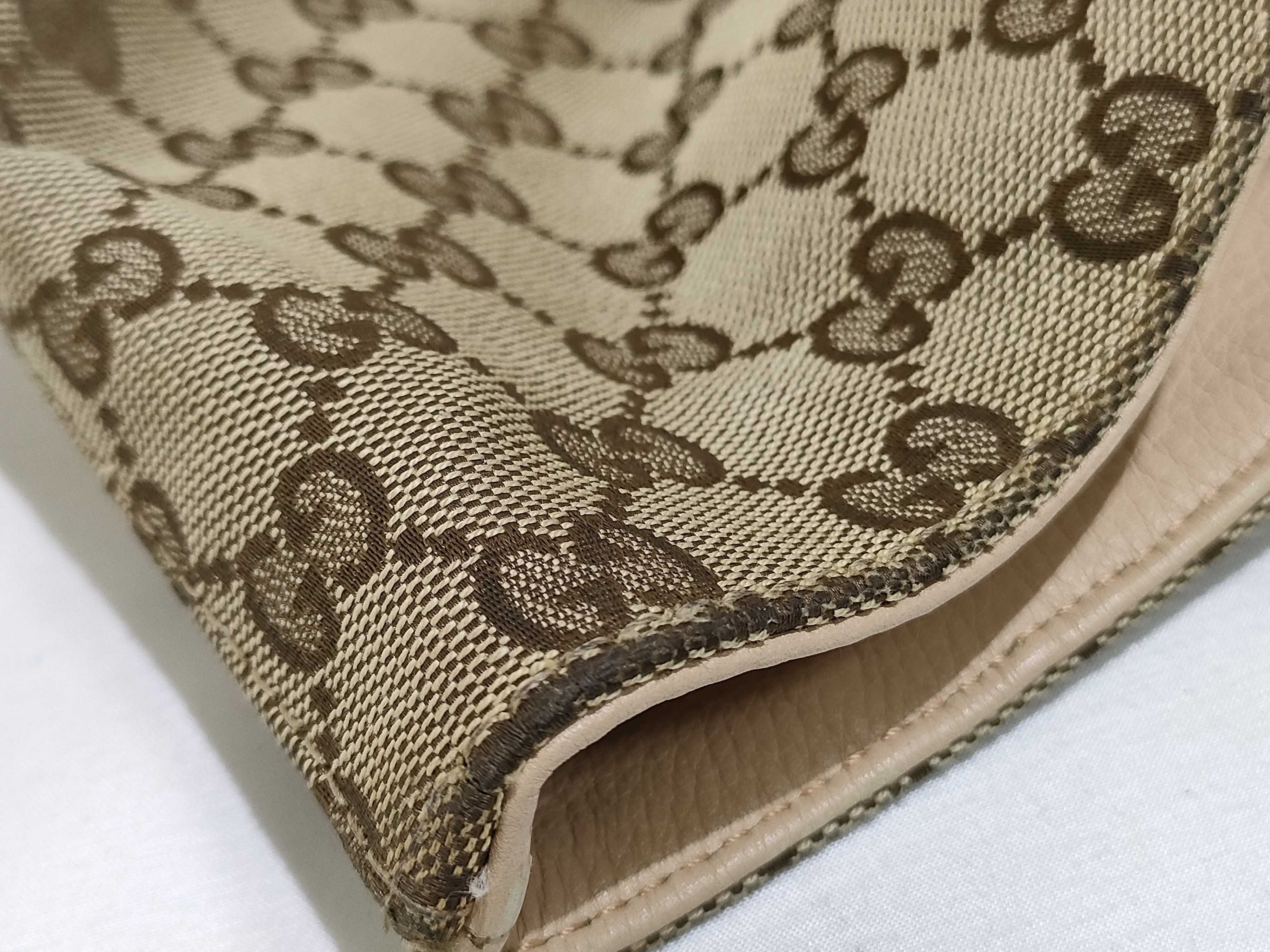 GG Canvas Gucci Tote Bag — view 13