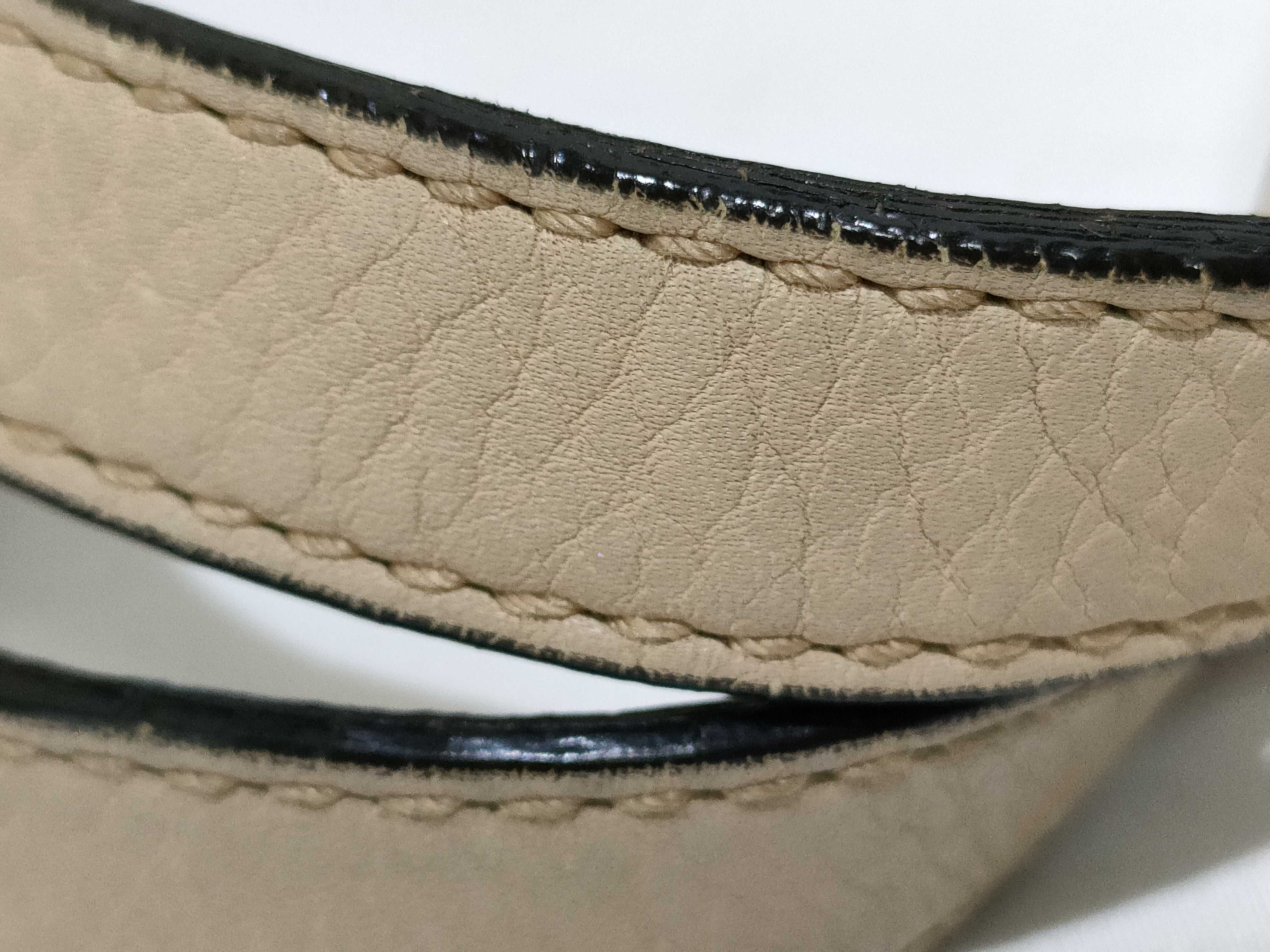 GG Canvas Gucci Tote Bag — view 4