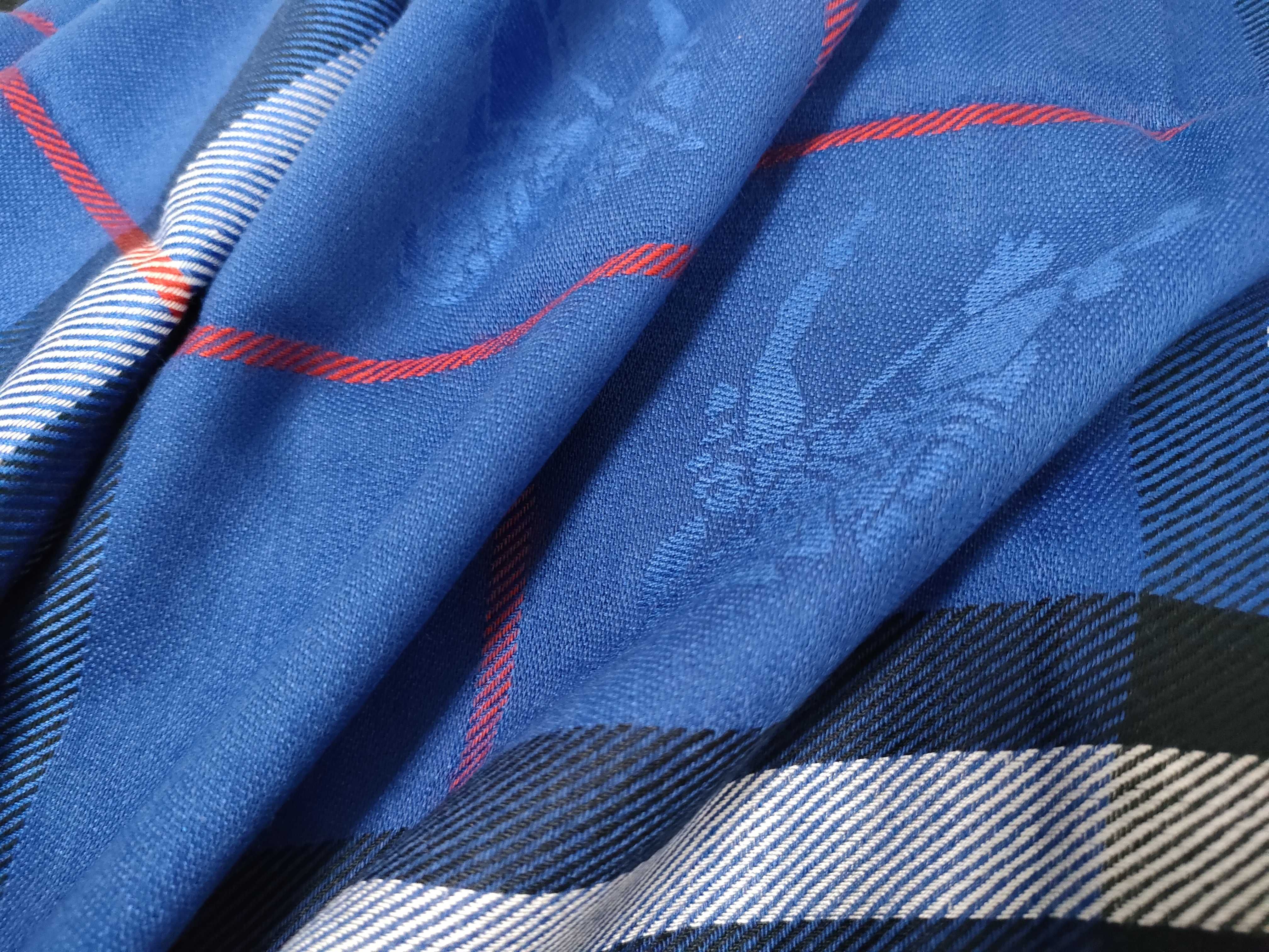 check scarf, unused, other accessories — view 10