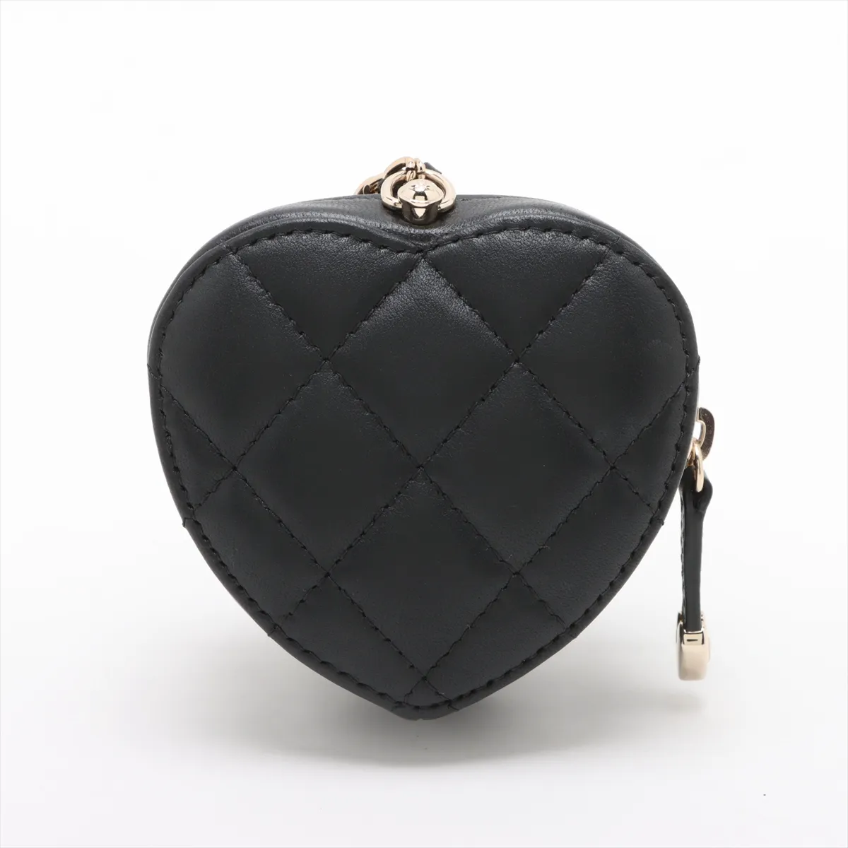 Matelasse Lambskin Chain Shoulder Bag Heart Black Gold Hardware 32047970 No. 32 — view 2