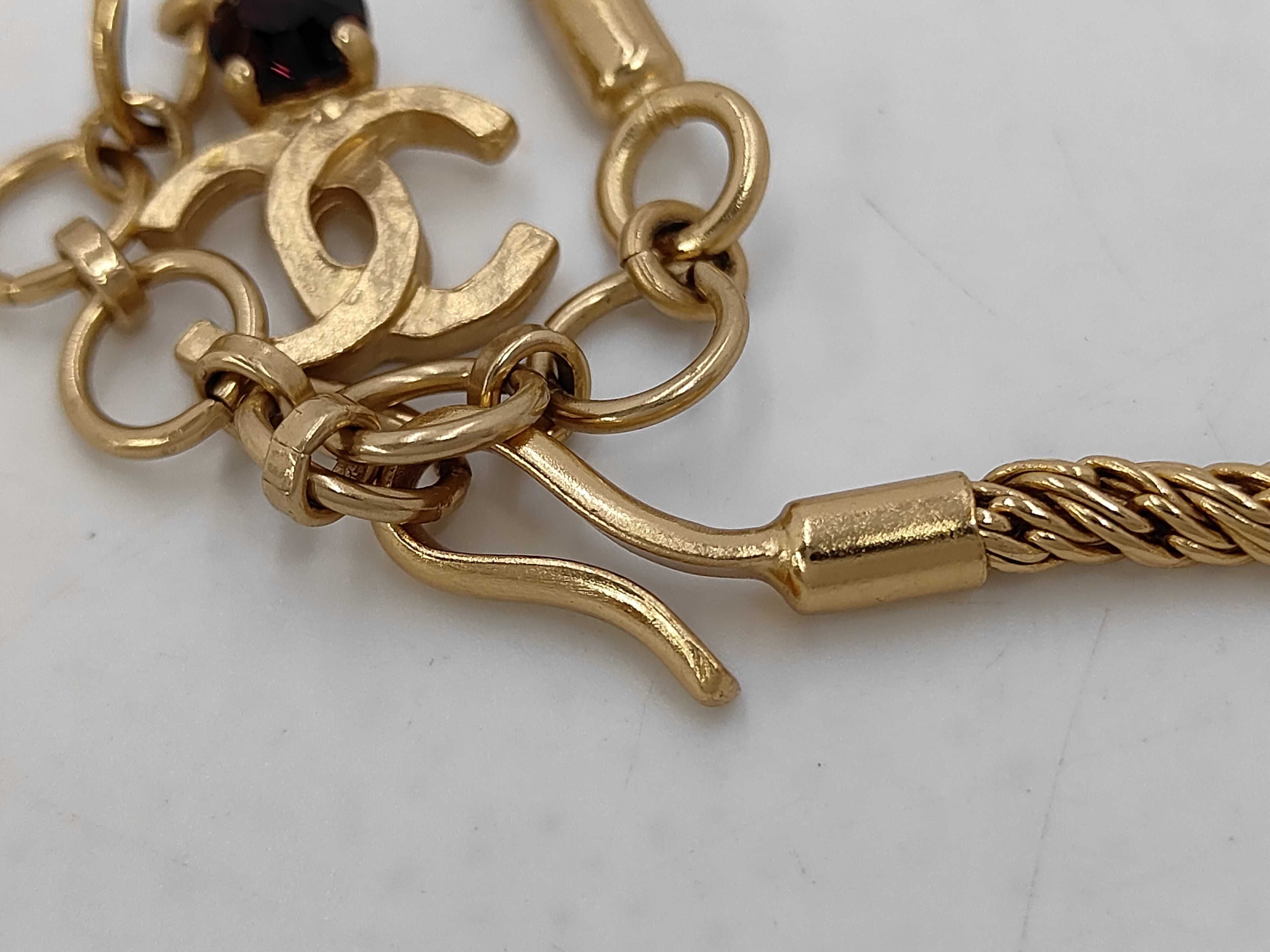 necklace — view 4