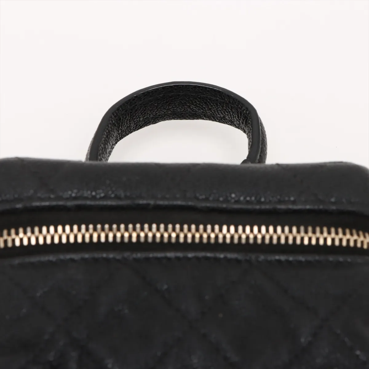 Matelasse caviar skin 2WAY handbag vanity bag black gold hardware 31184303 31s — view 6