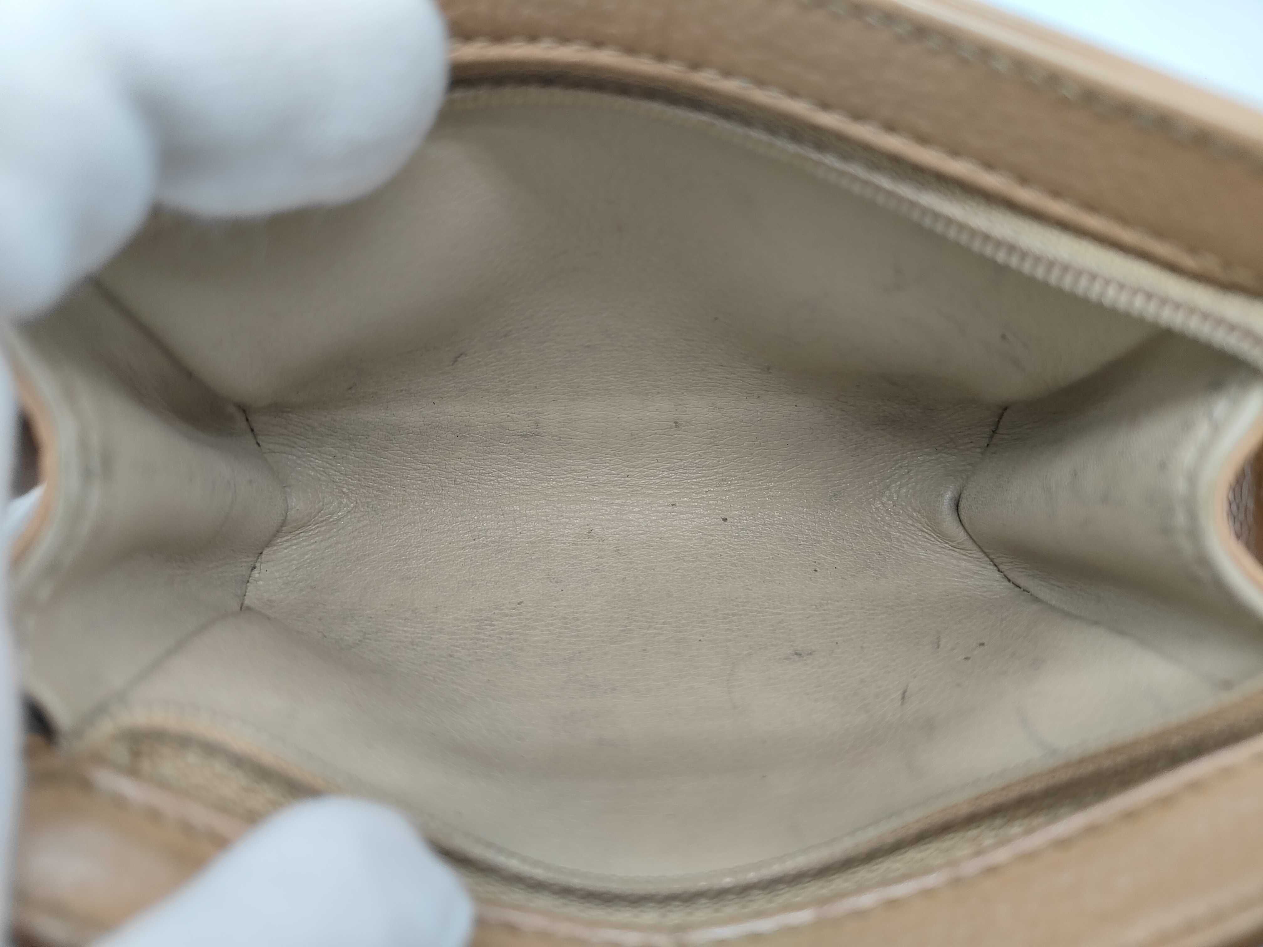 Cabia-skin Coco Pouch (Coco Mark Pouch) — view 10