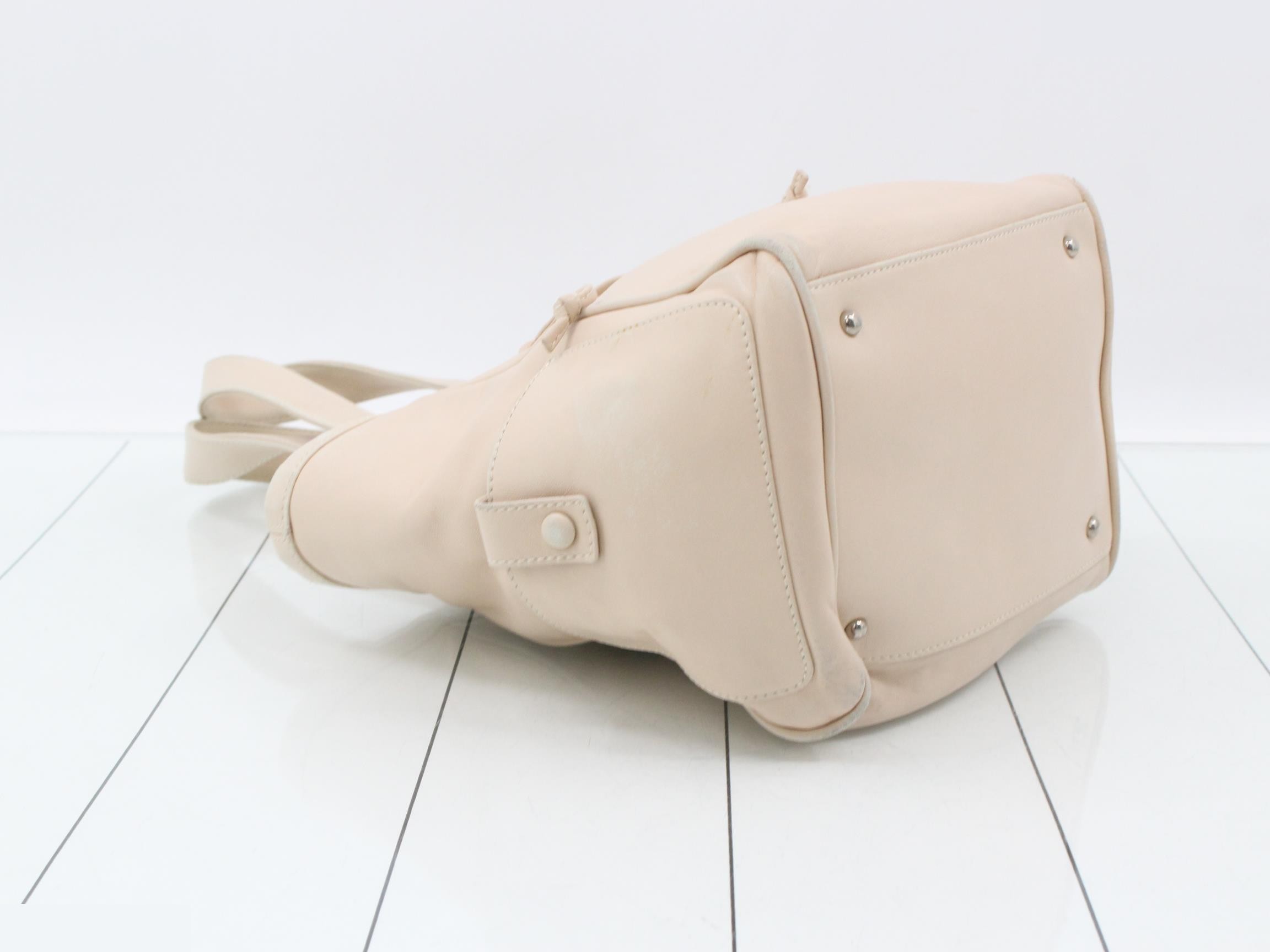 Anagram handbag, with warranty. — view 5